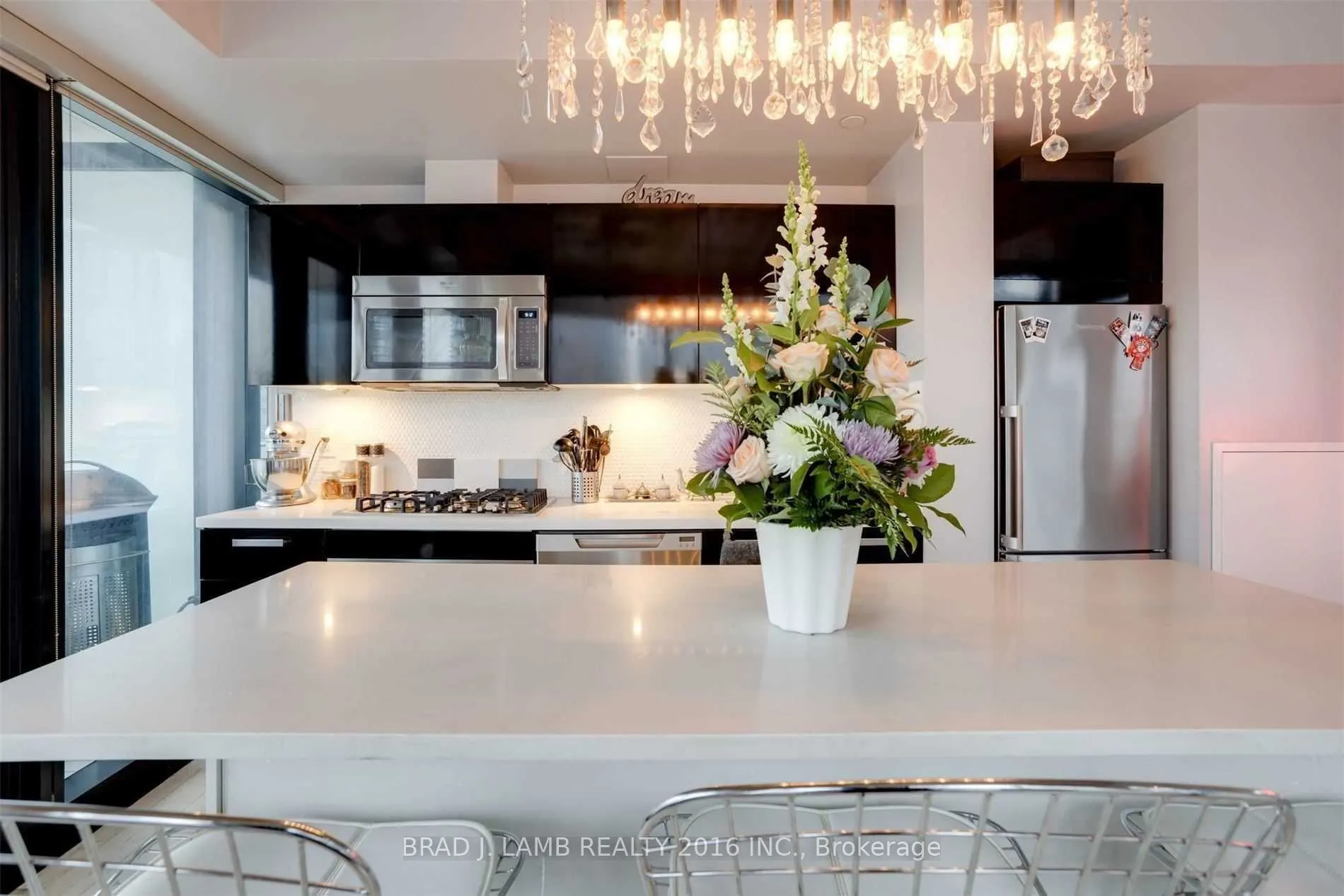224 King Street W, #1301
