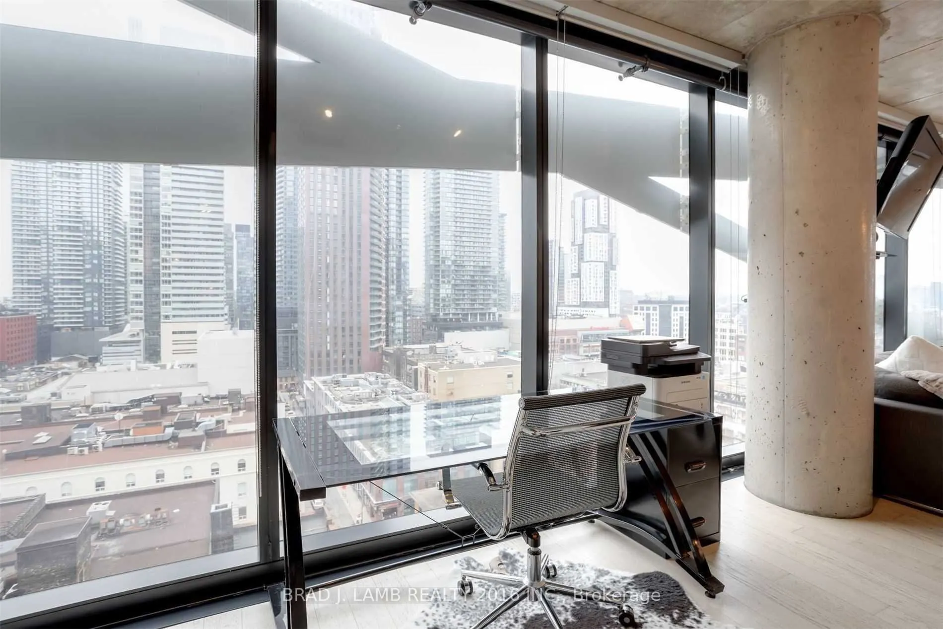 224 King Street W, #1301