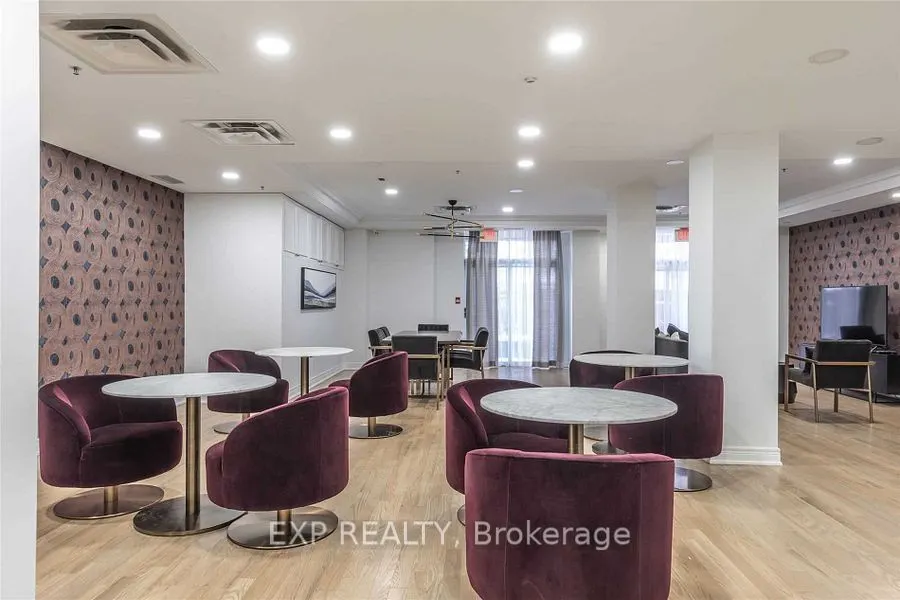60 St Clair Avenue W, #1101