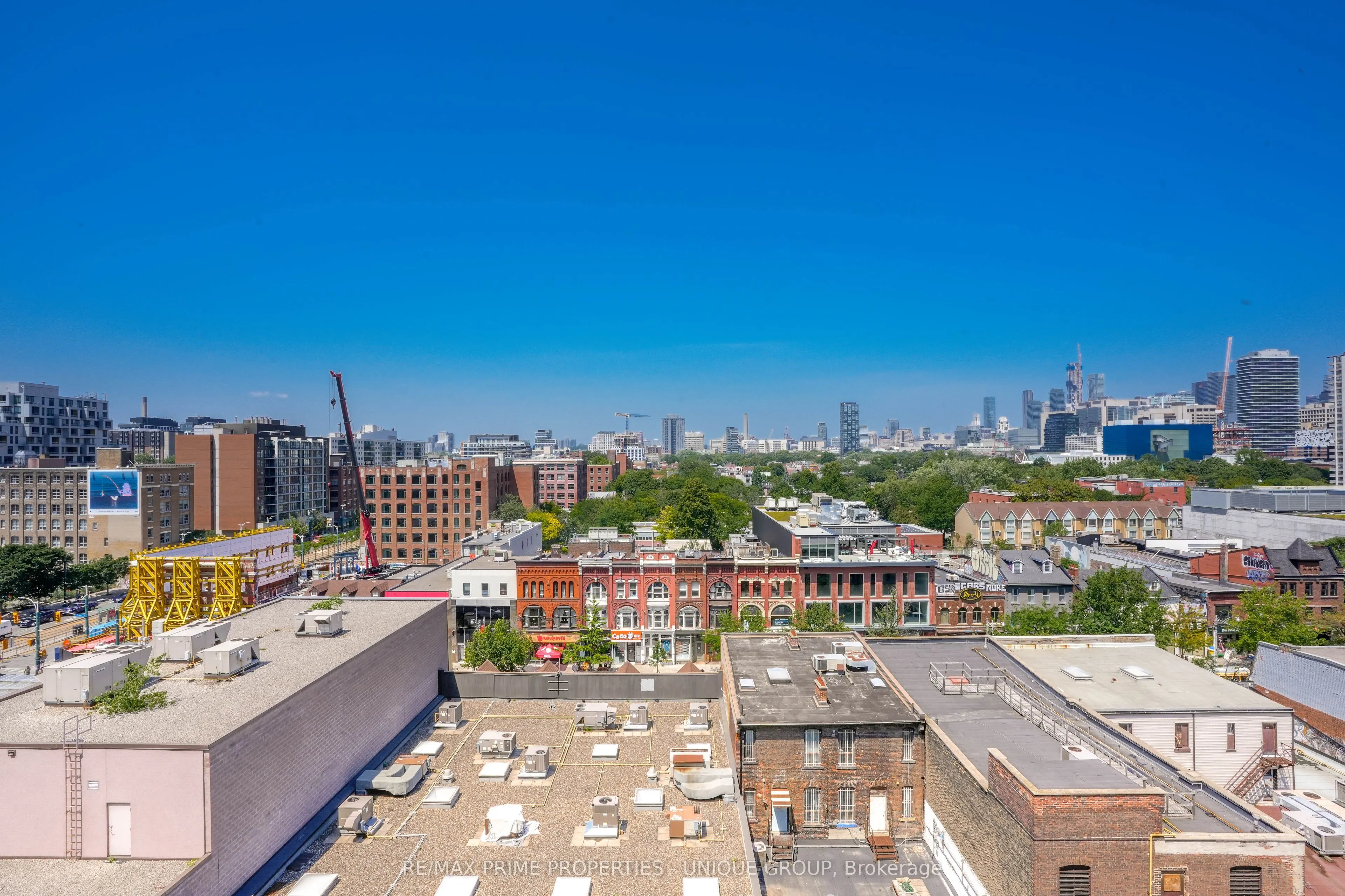 388 Richmond Street W, #923