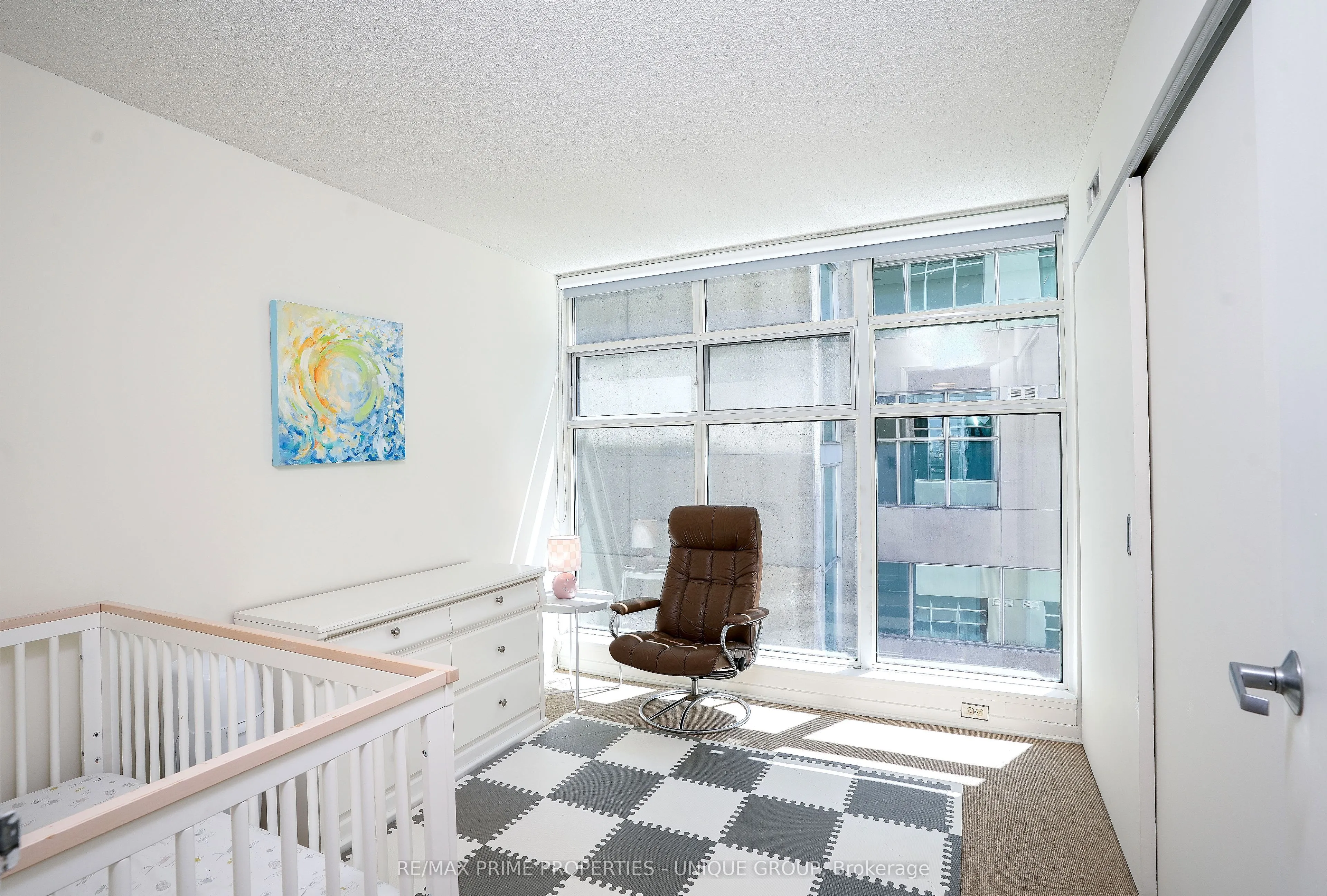 388 Richmond Street W, #923