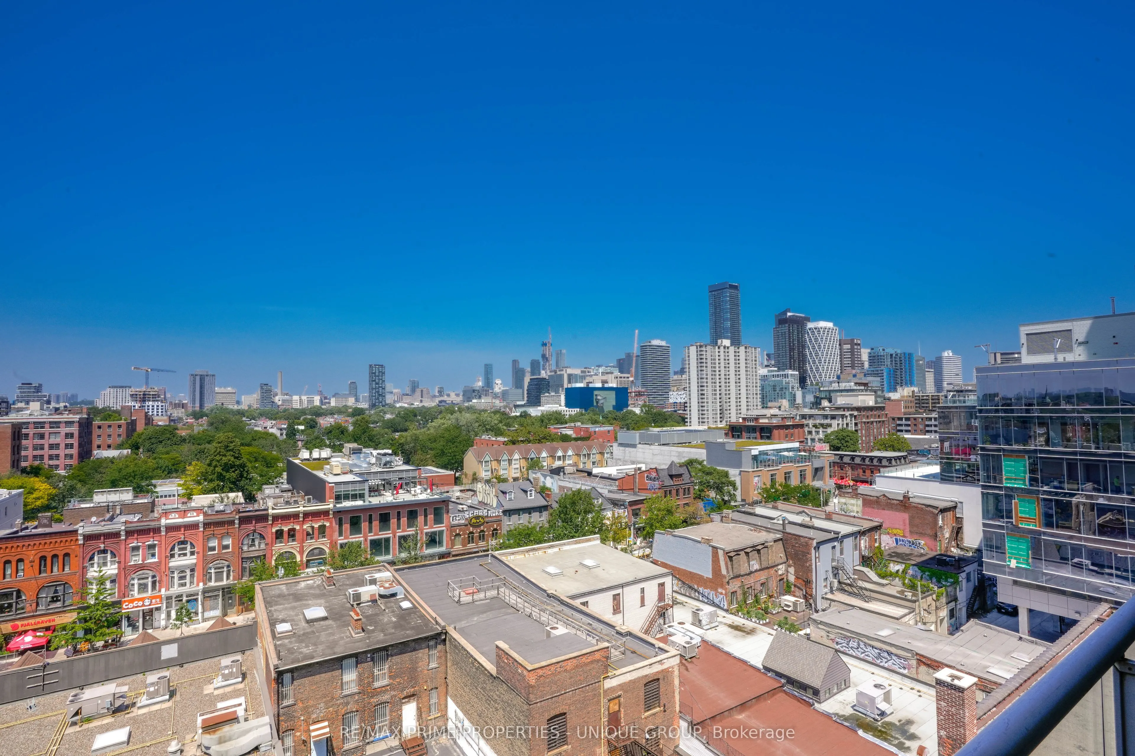 388 Richmond Street W, #923