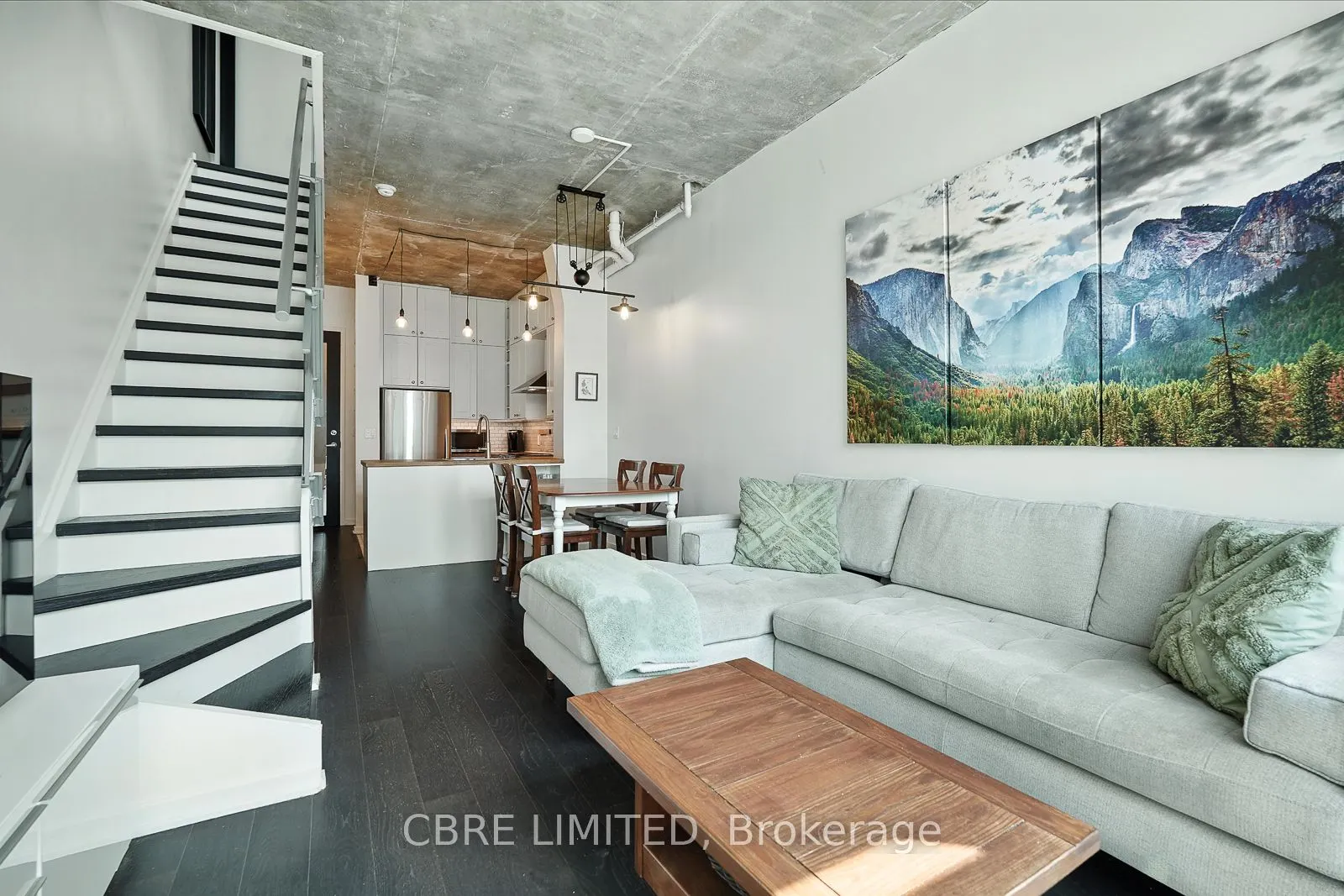 388 Richmond Street W, #1107