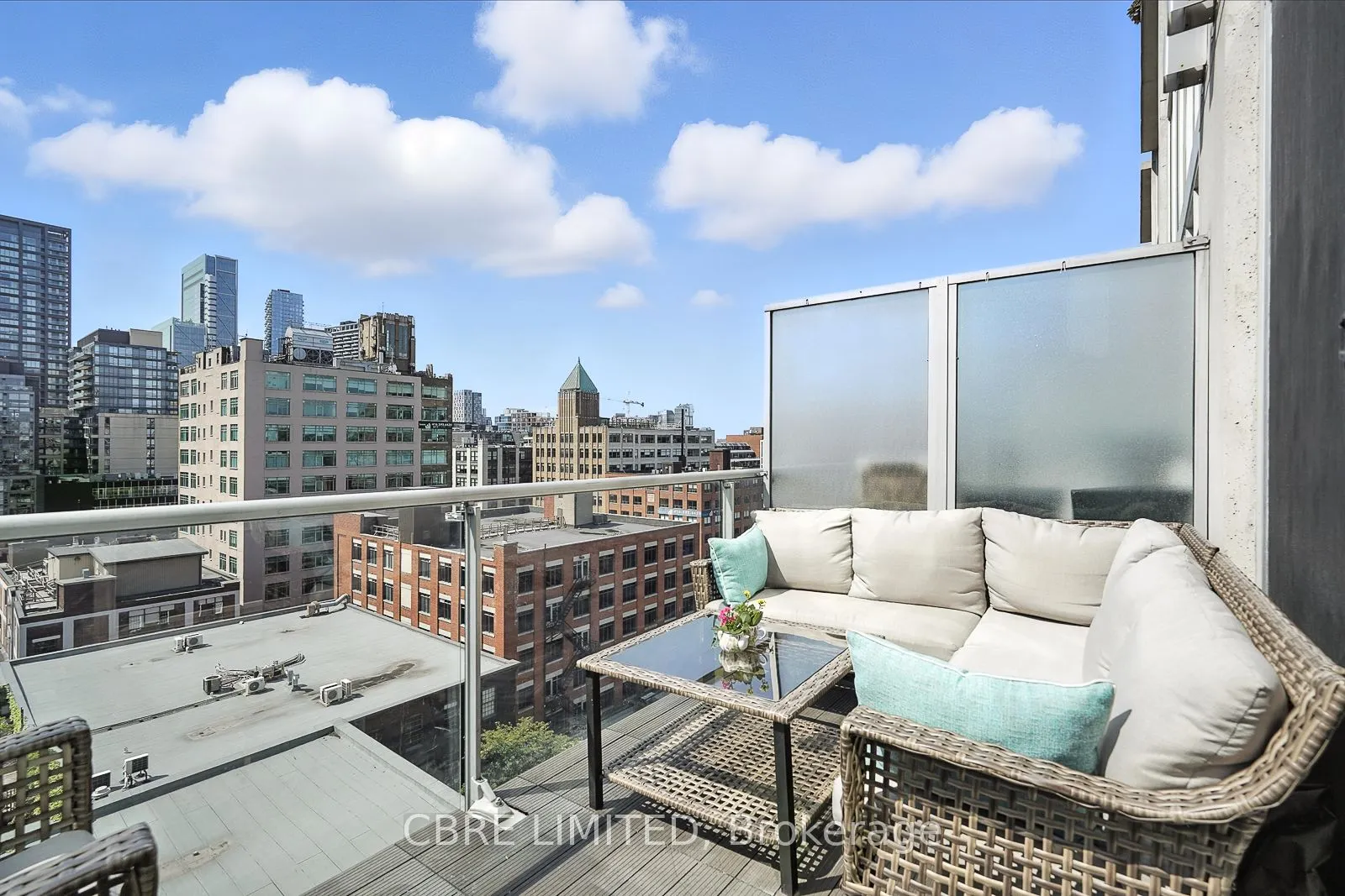 388 Richmond Street W, #1107