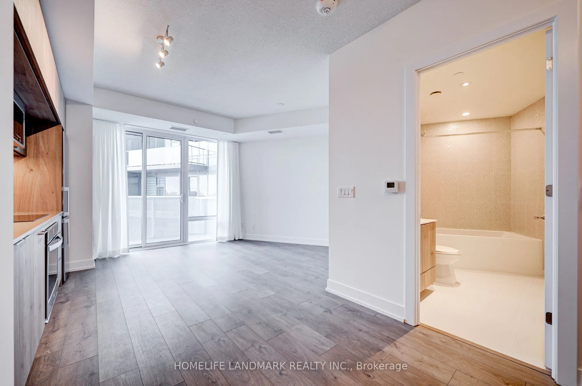 25 Adra Grado Way, #1201
