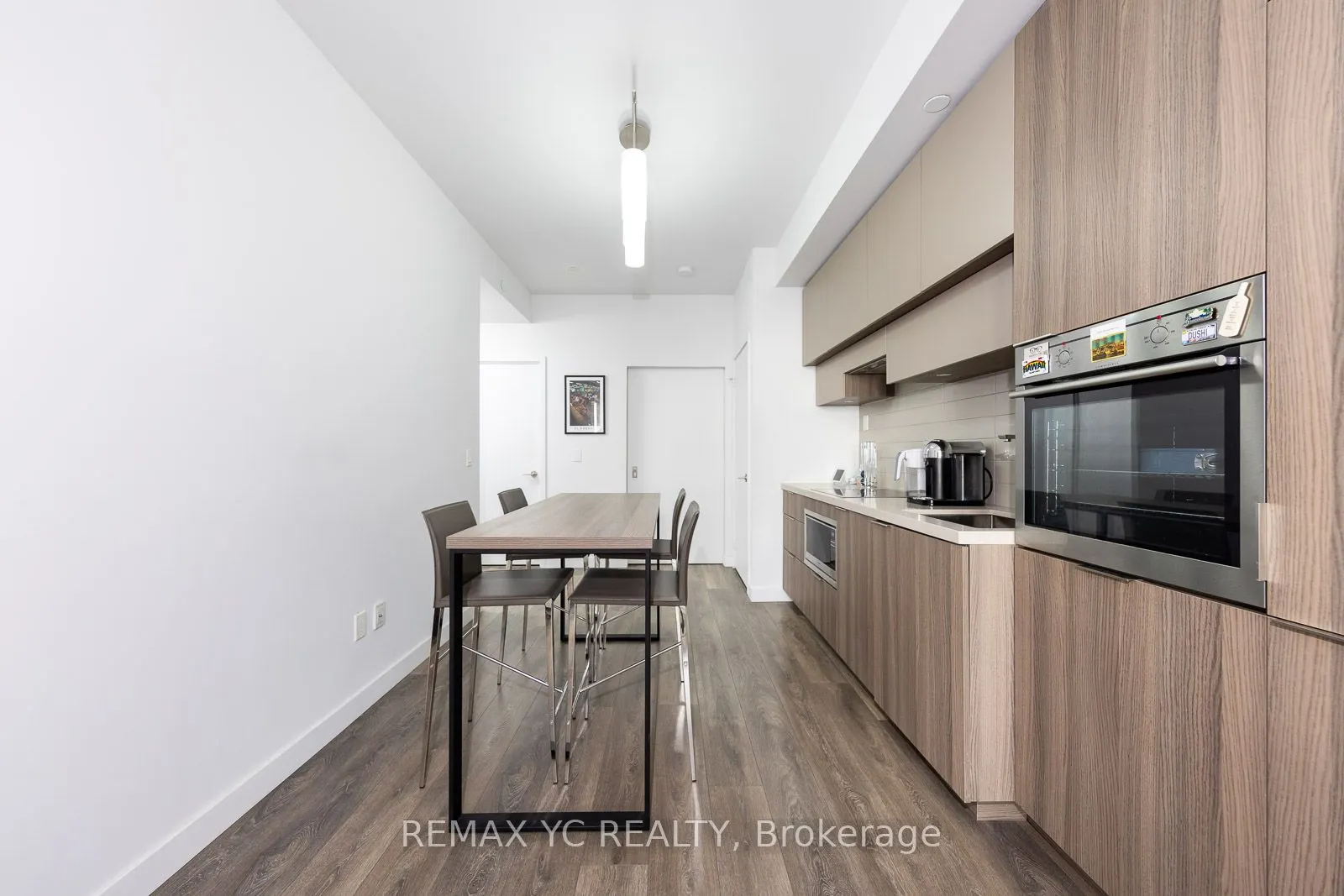 8 Eglinton Avenue E, #4801