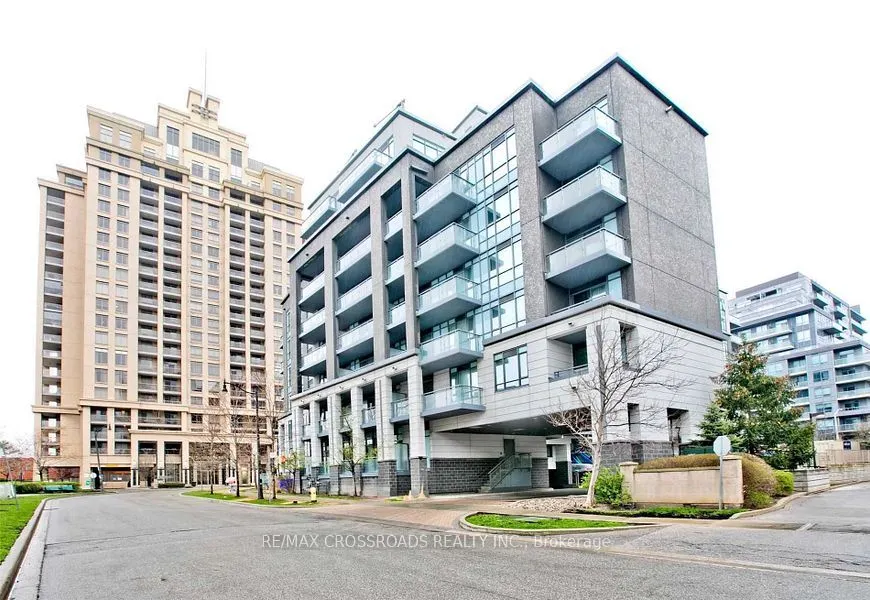 17 Kenaston Gardens, #414
