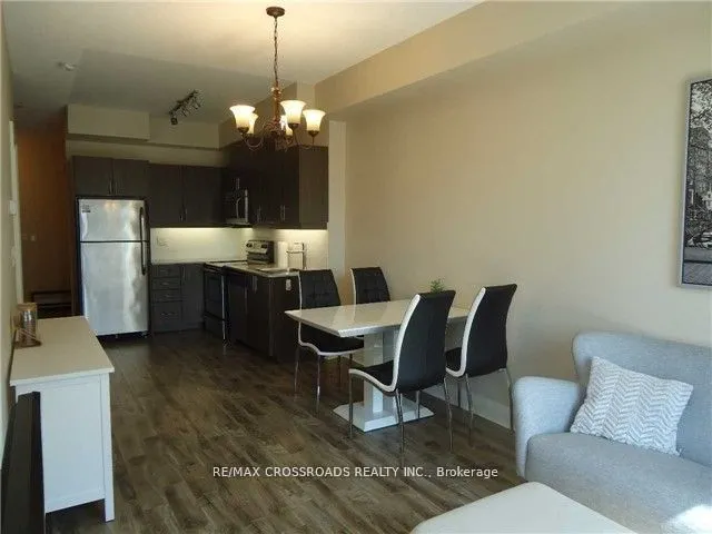 17 Kenaston Gardens, #414