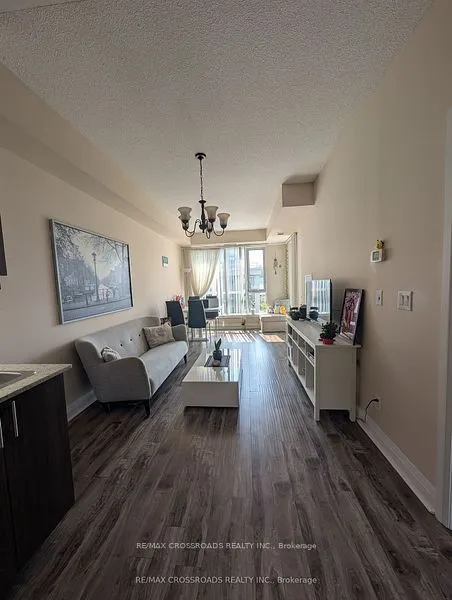 17 Kenaston Gardens, #414