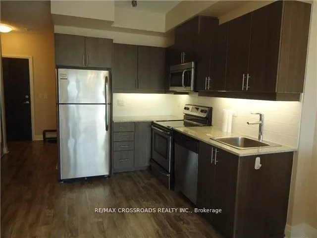 17 Kenaston Gardens, #414