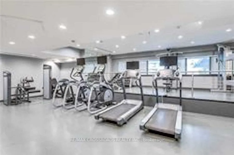 17 Kenaston Gardens, #414