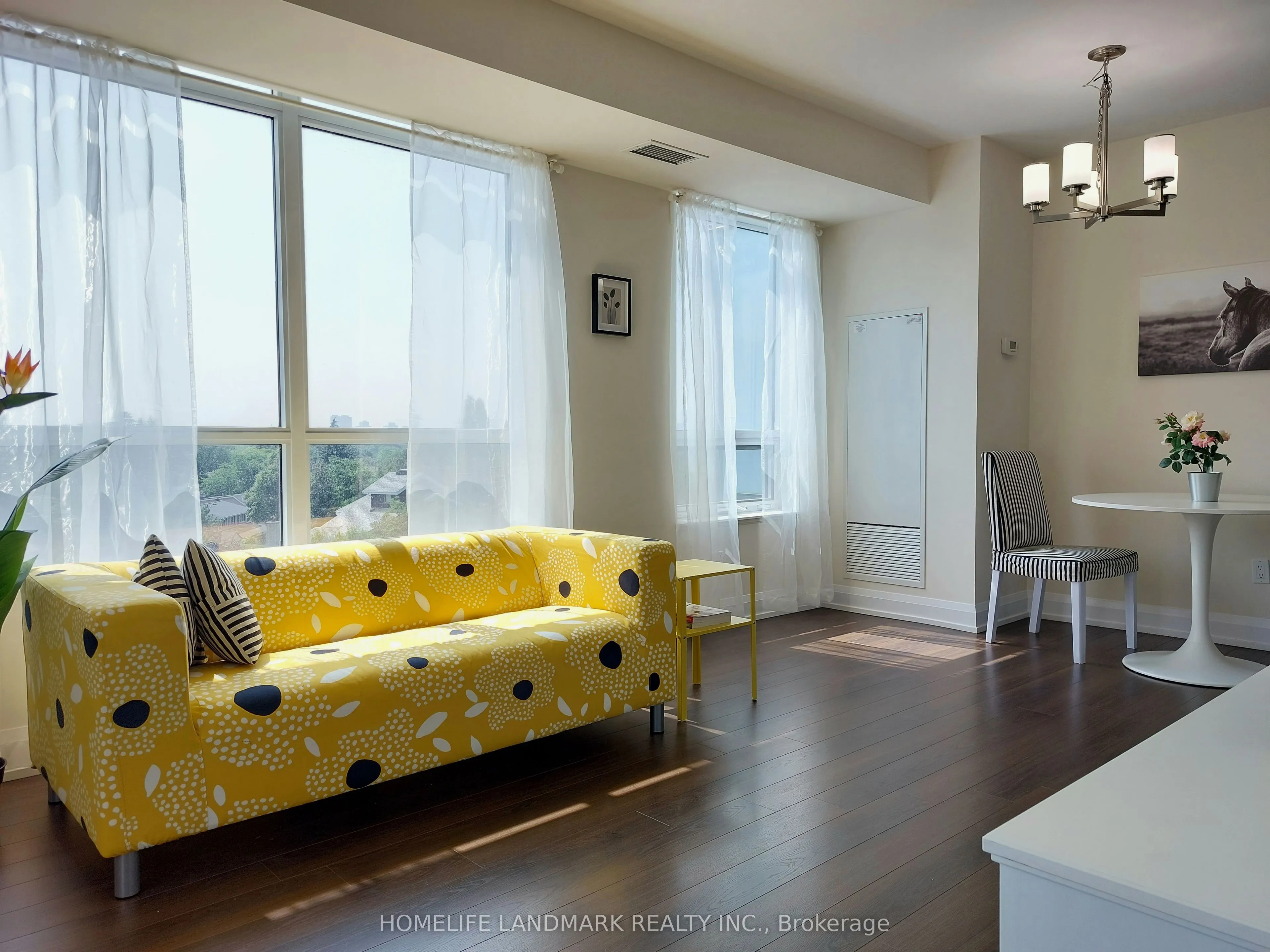 18 Graydon Hall Drive, #609