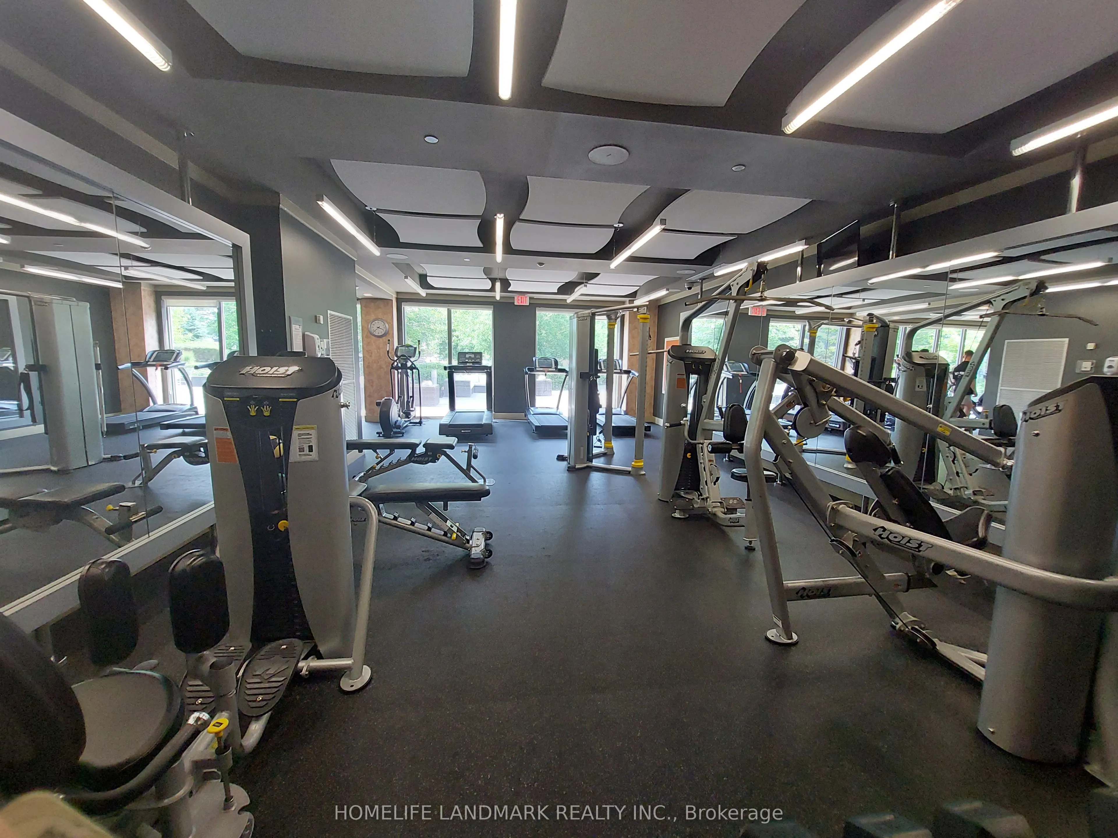 18 Graydon Hall Drive, #609