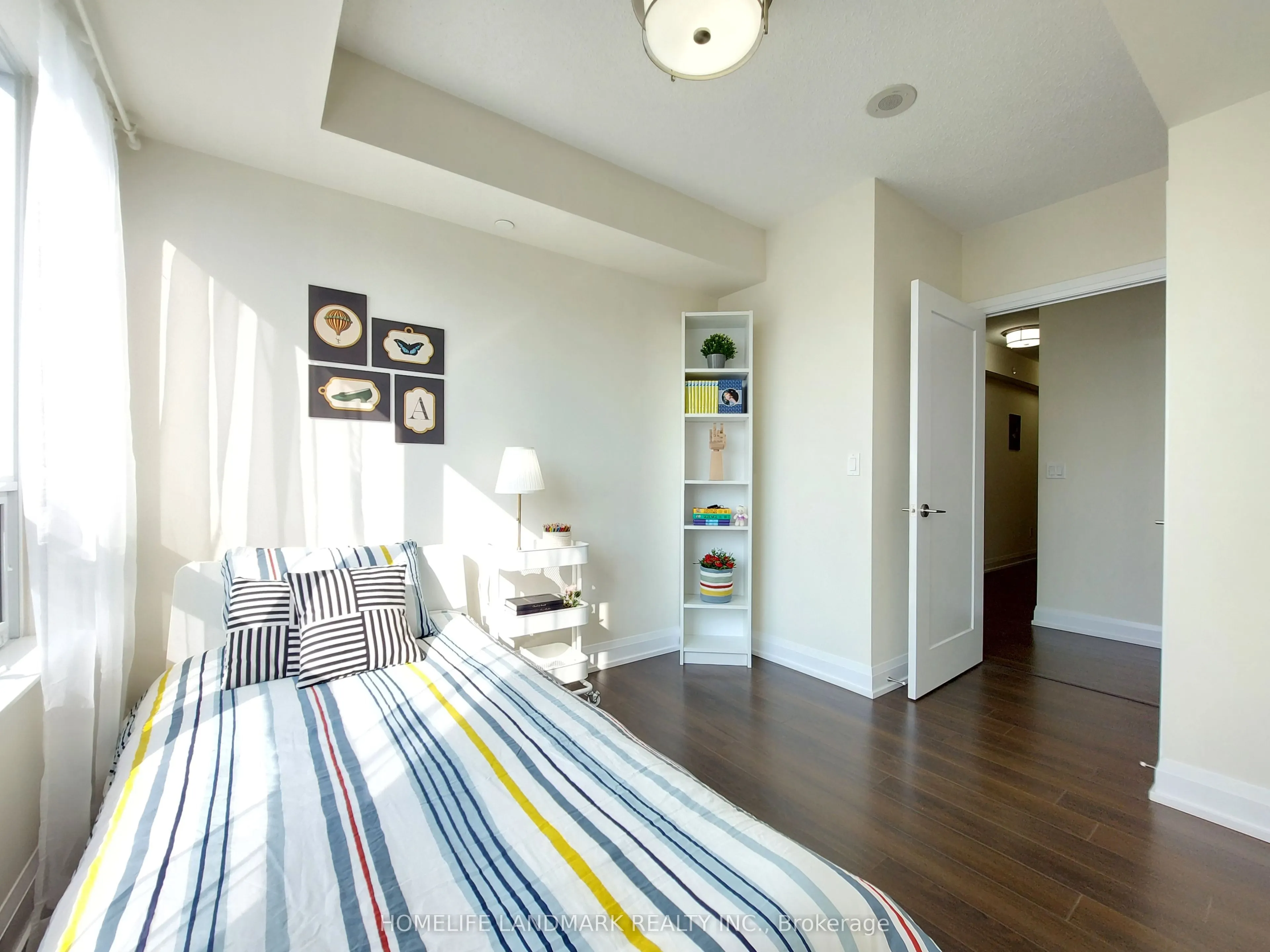 18 Graydon Hall Drive, #609