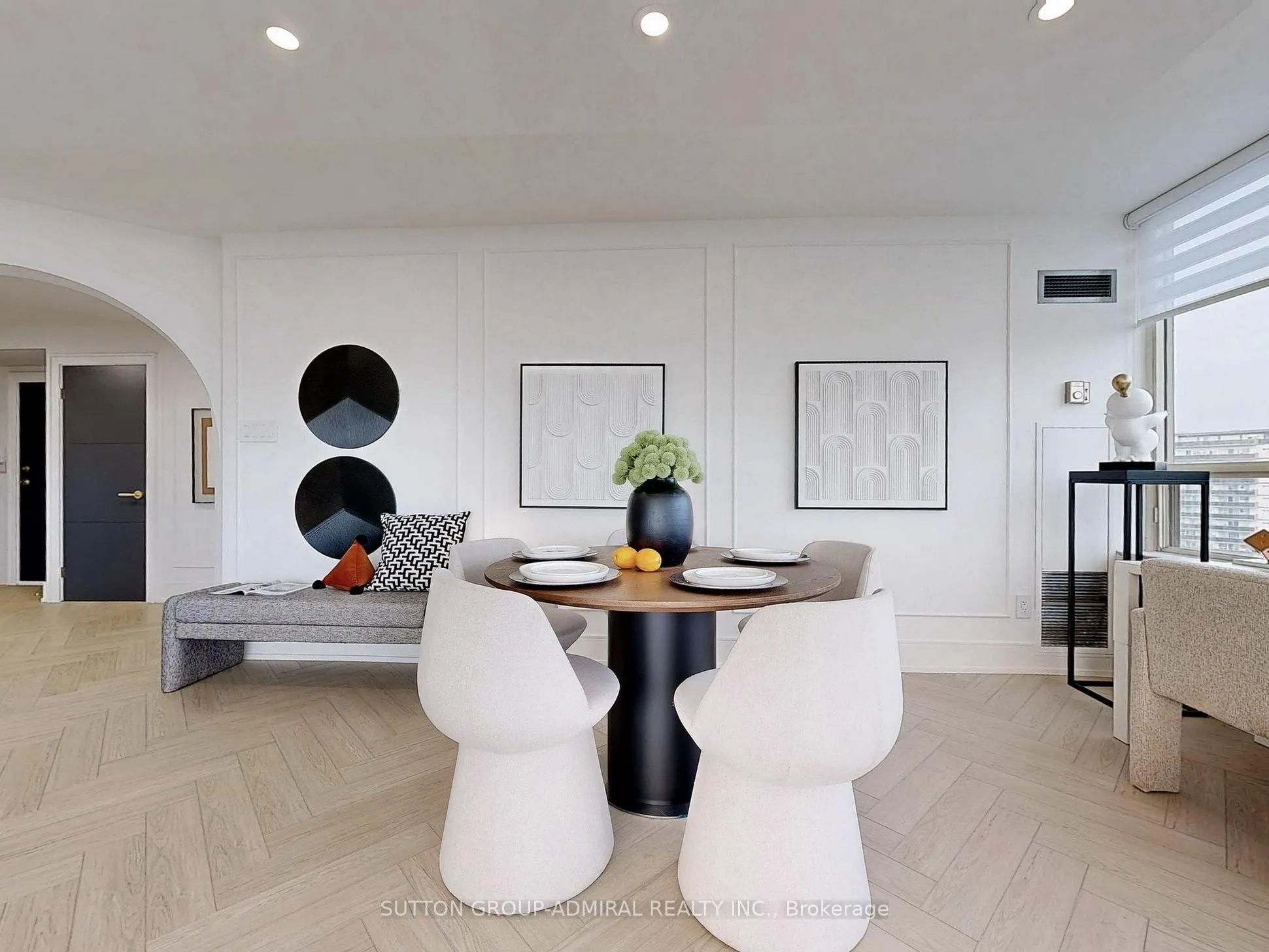 10 Torresdale Avenue, #1204