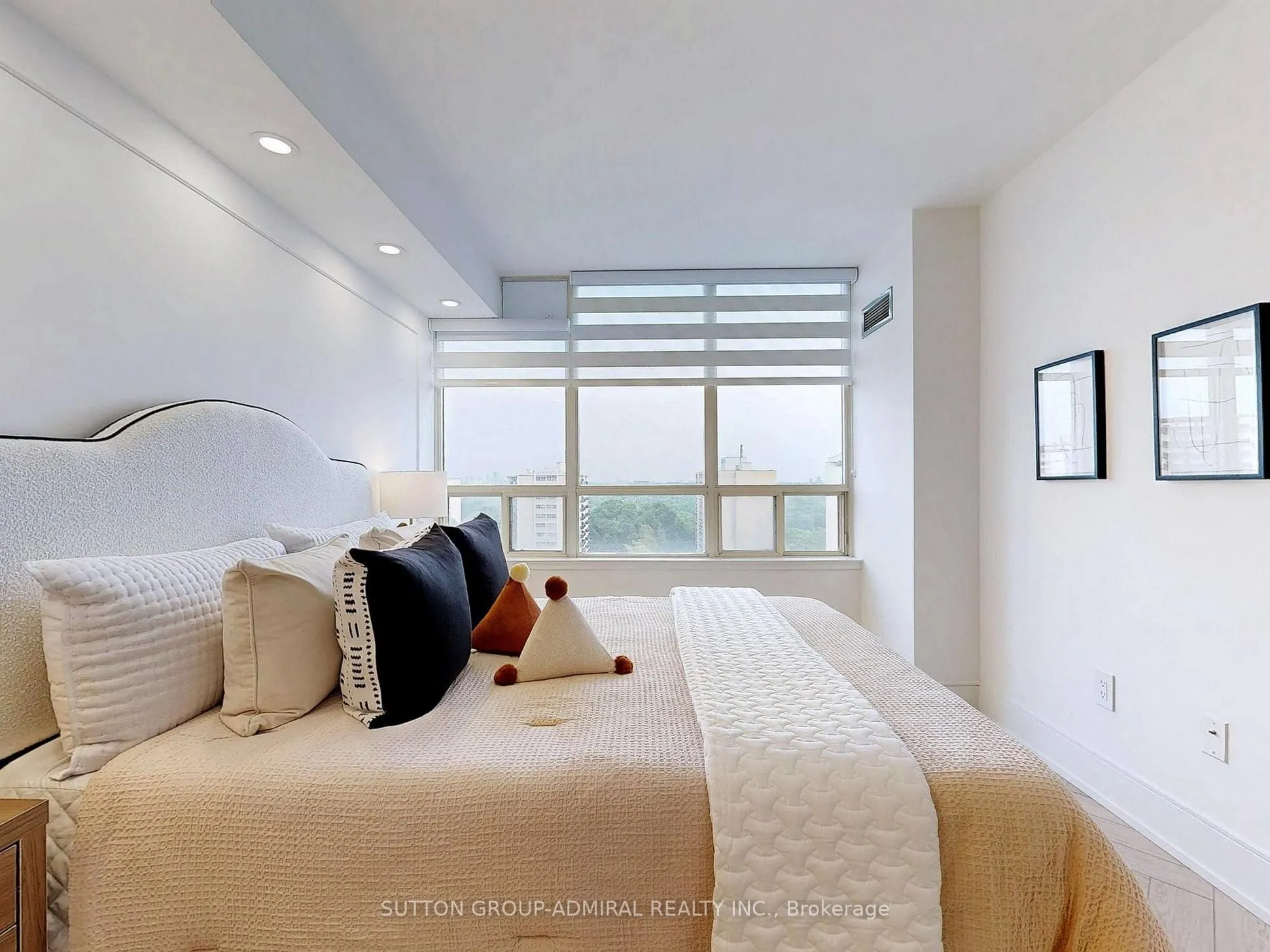 10 Torresdale Avenue, #1204