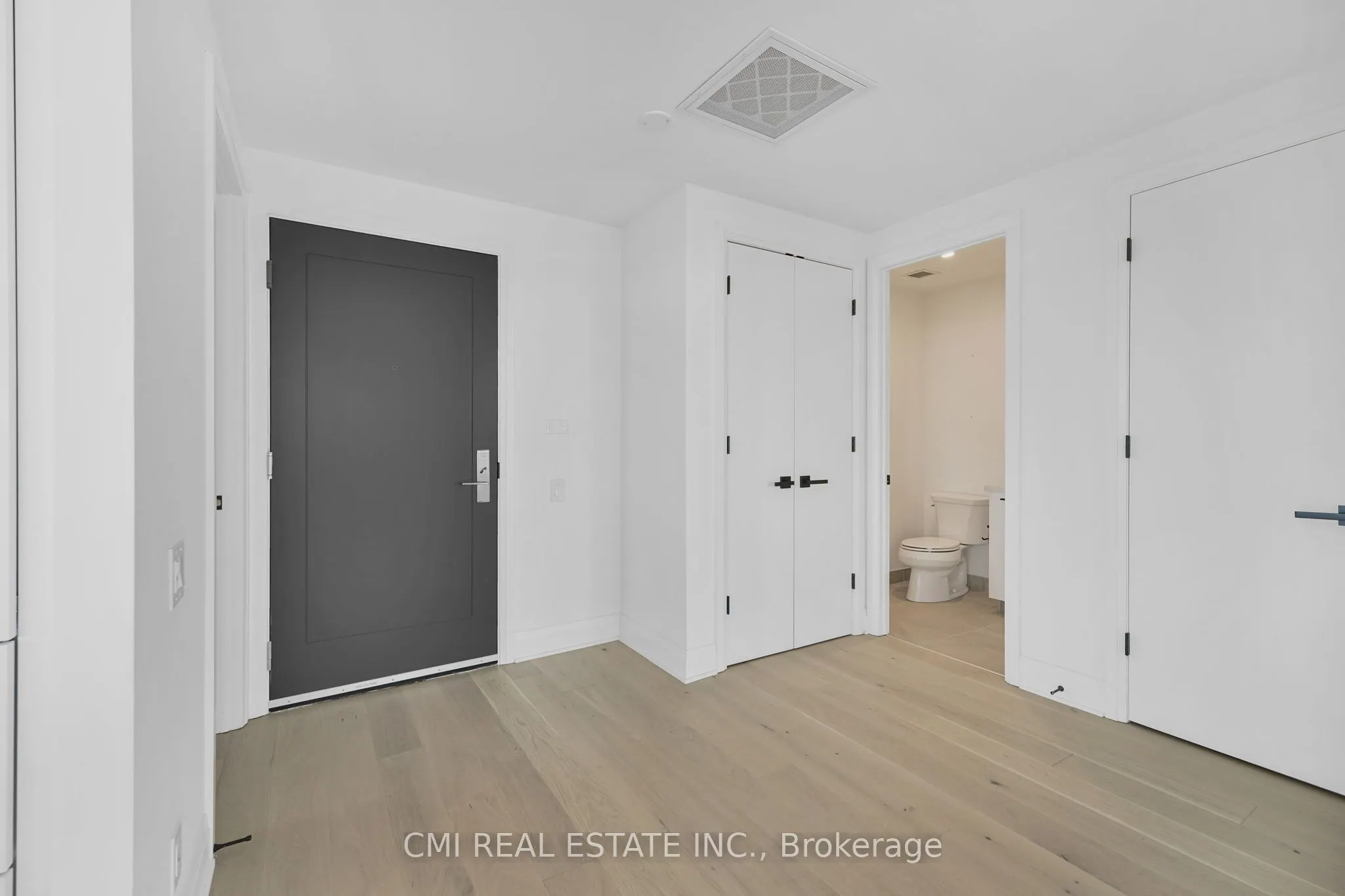 33 Frederick Todd Way, #1603