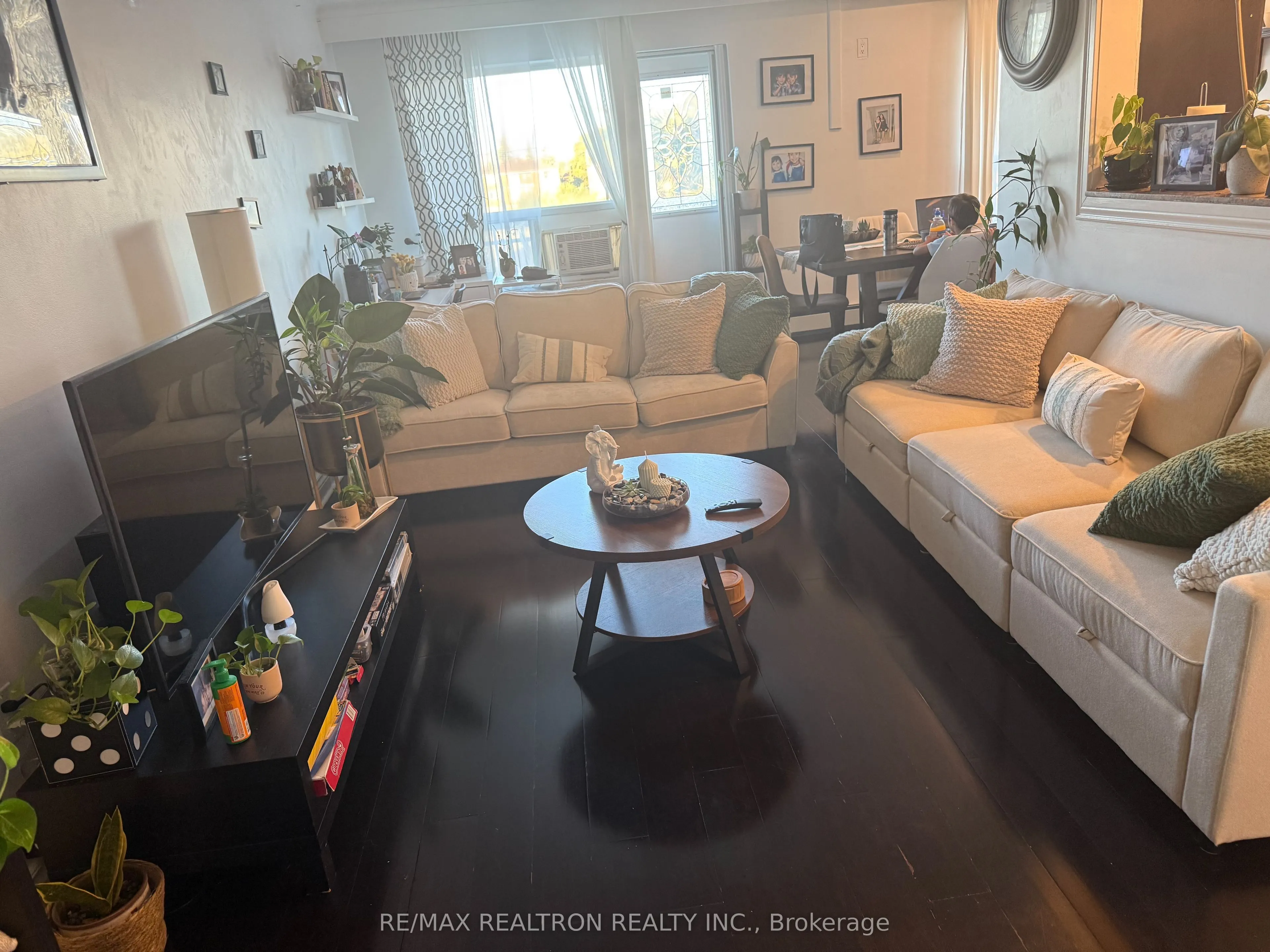 234 Wilmington Avenue, ##3