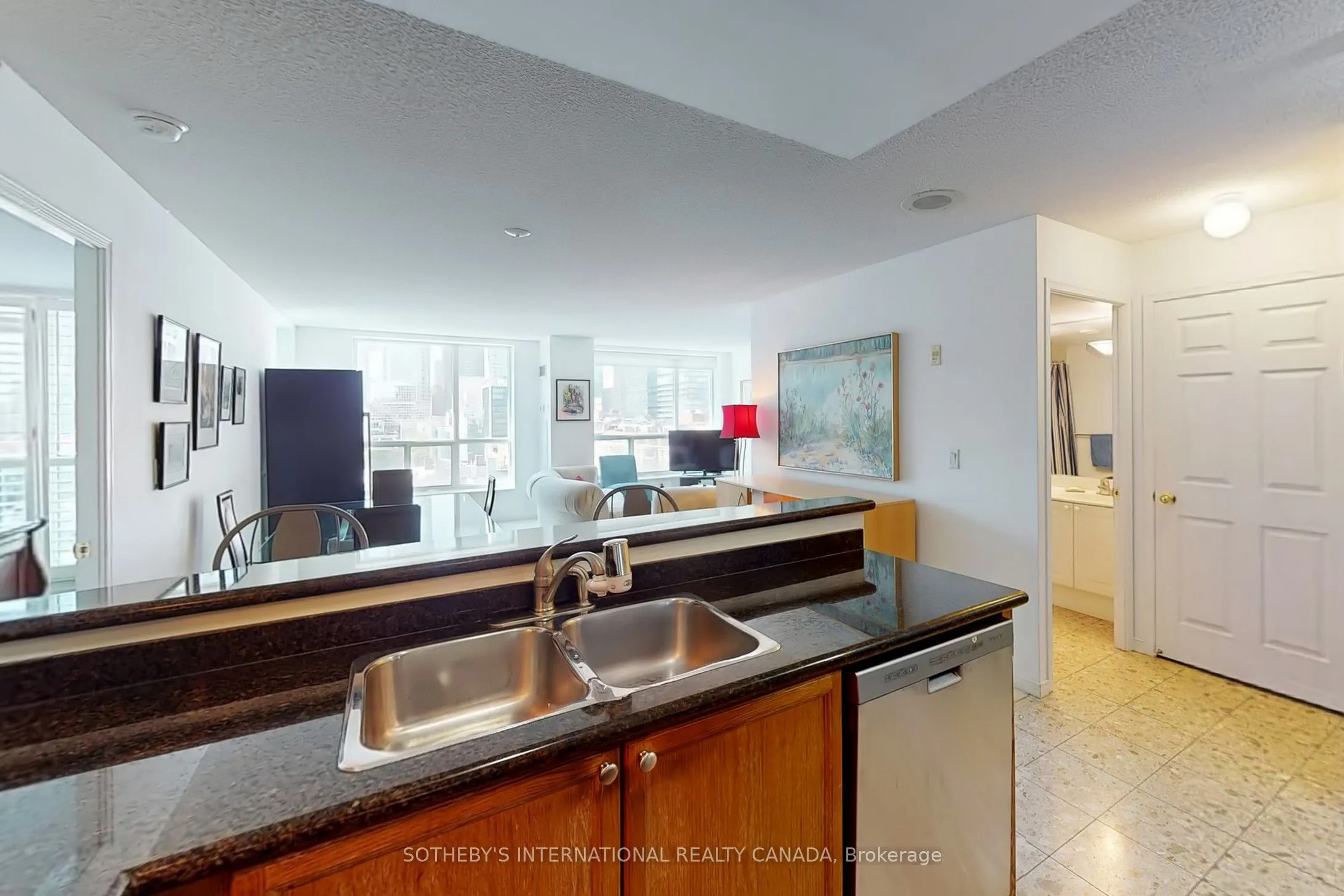 109 Front Street E, #PH39