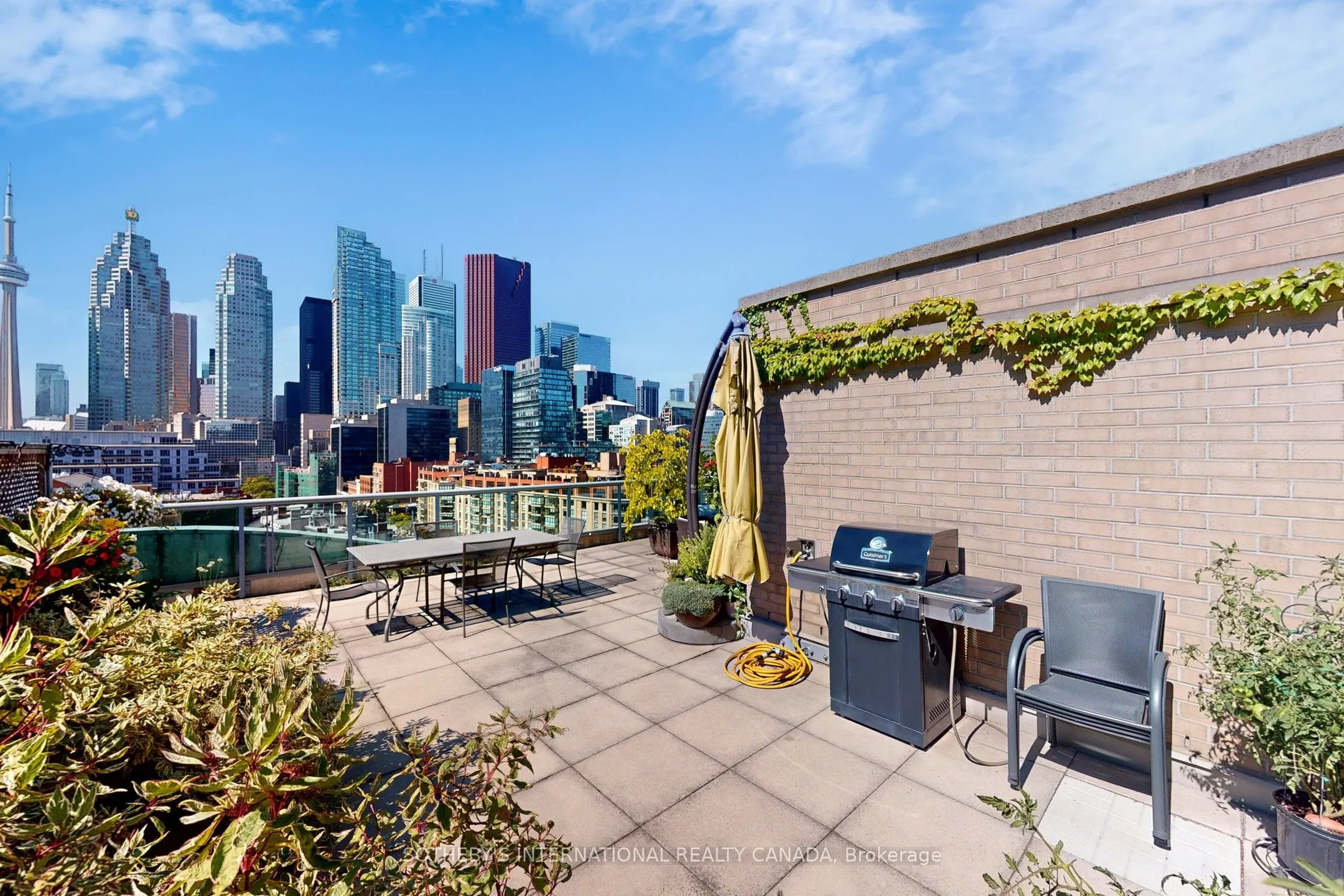 109 Front Street E, #PH39