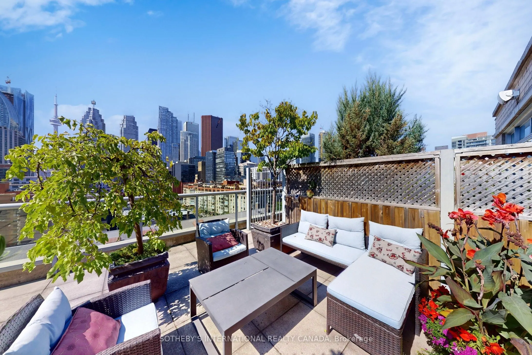109 Front Street E, #PH39