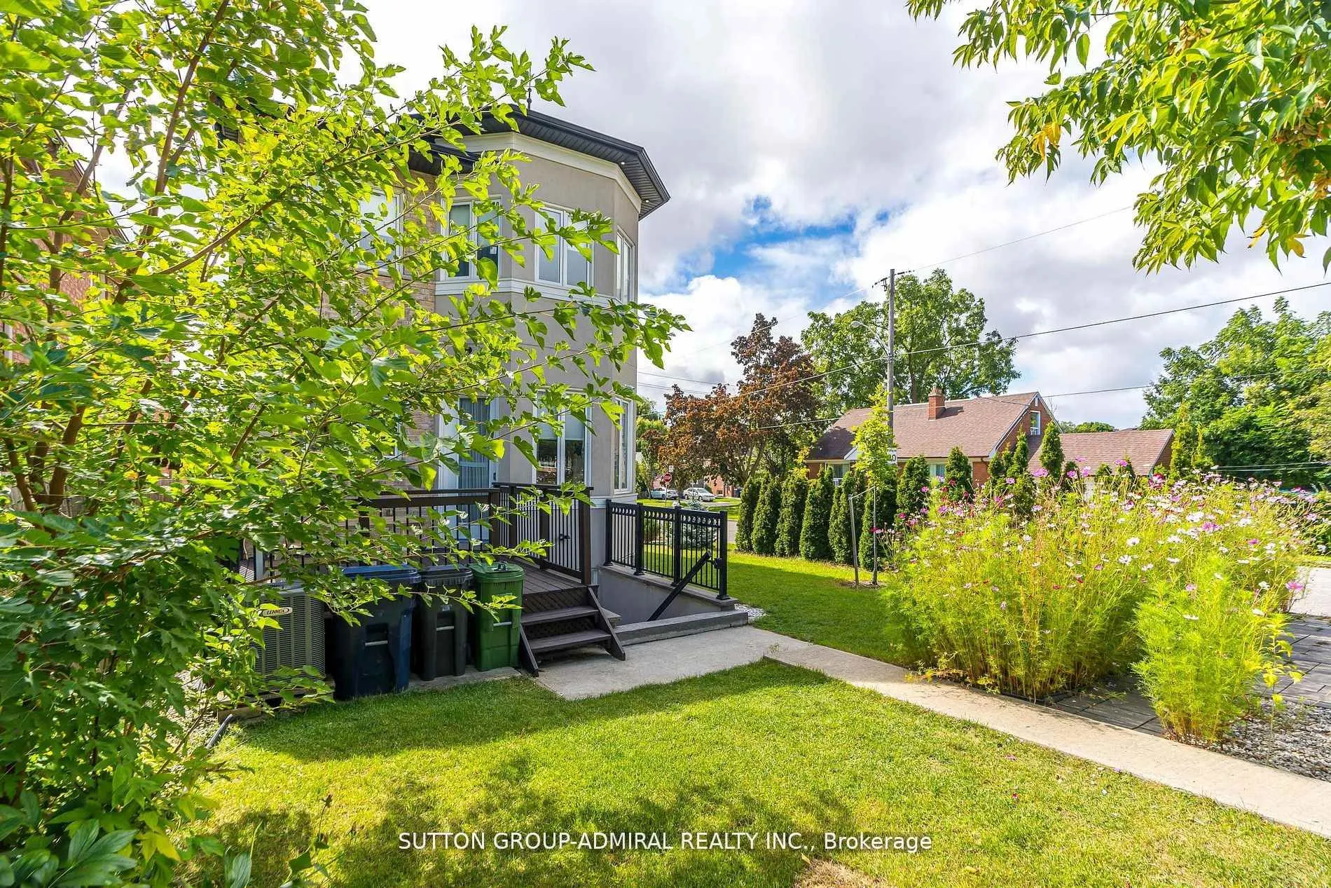 24 Ranee Avenue