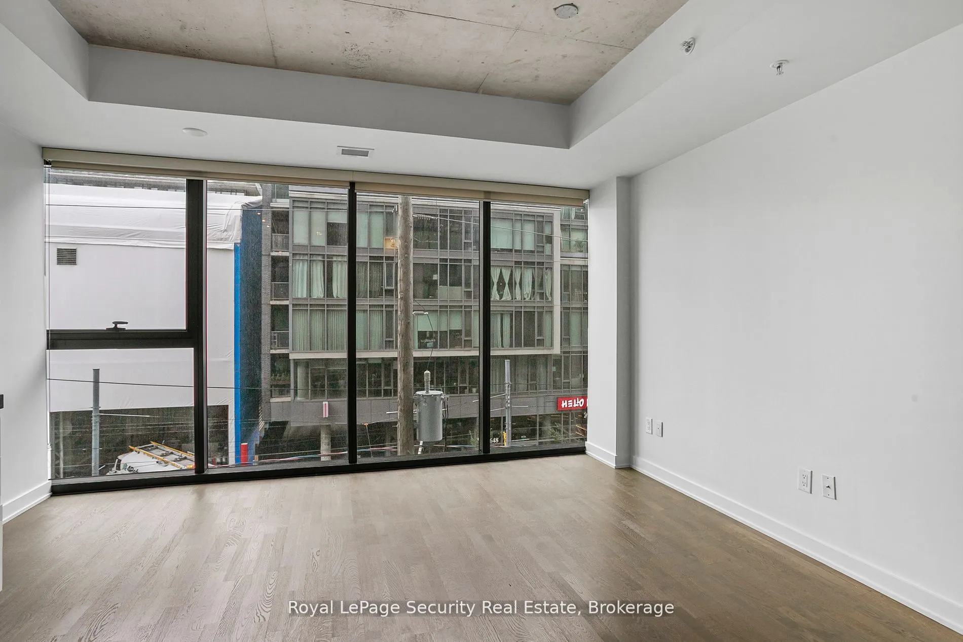 629 King Street, #320