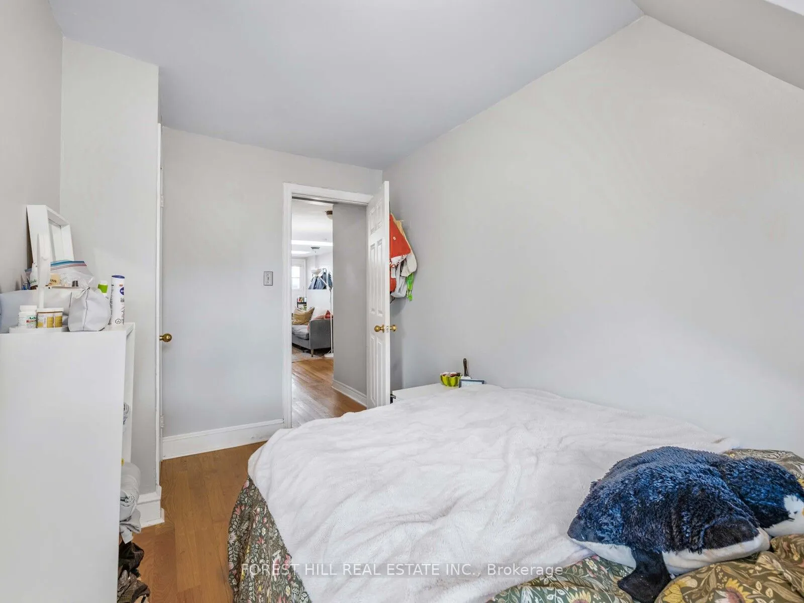 654 Euclid Avenue, #3