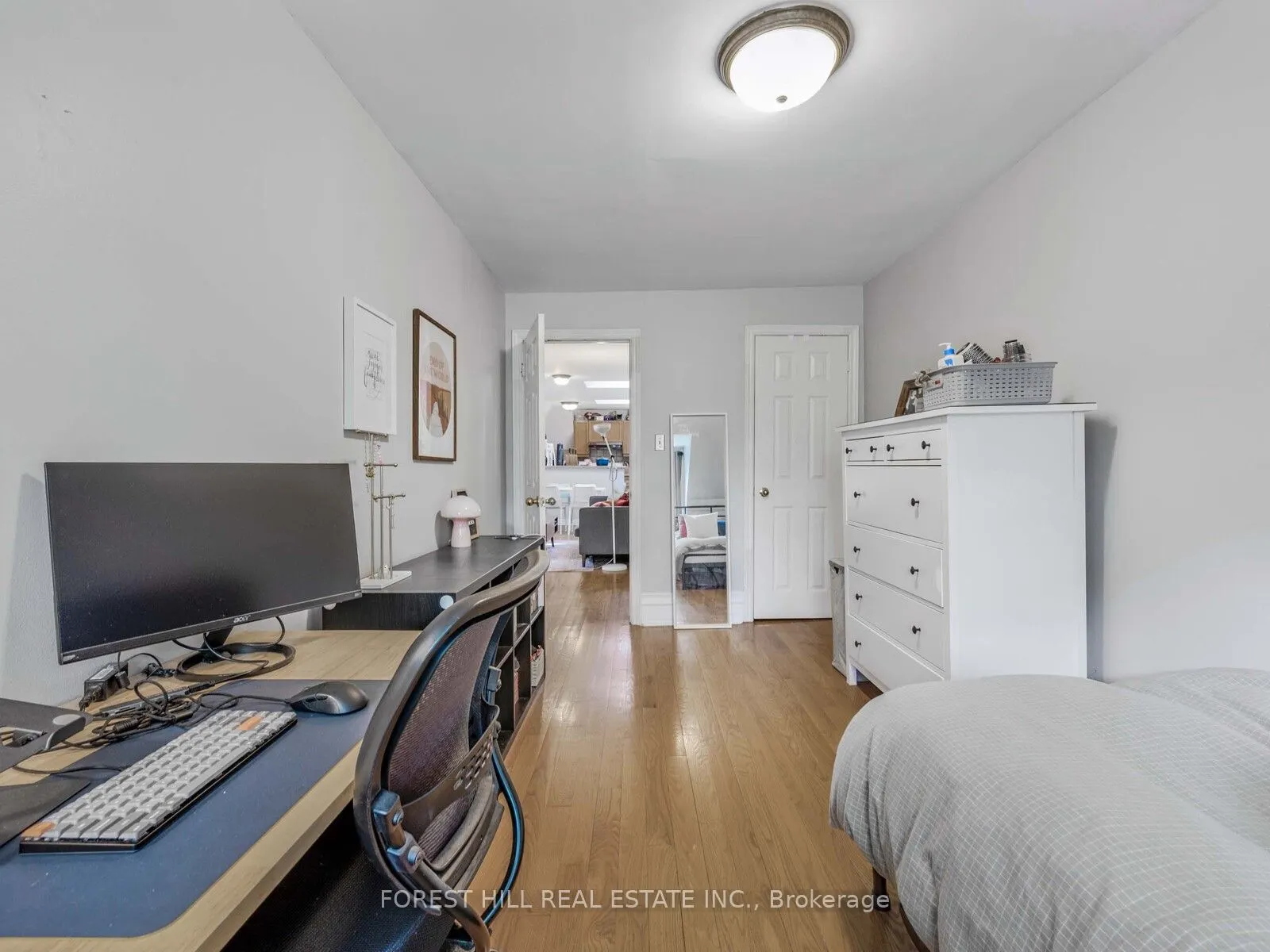 654 Euclid Avenue, #3