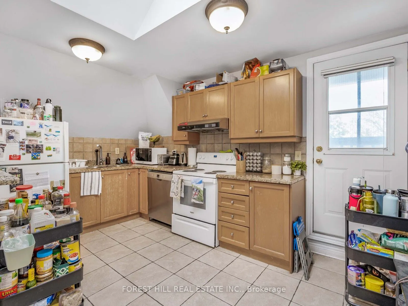 654 Euclid Avenue, #3