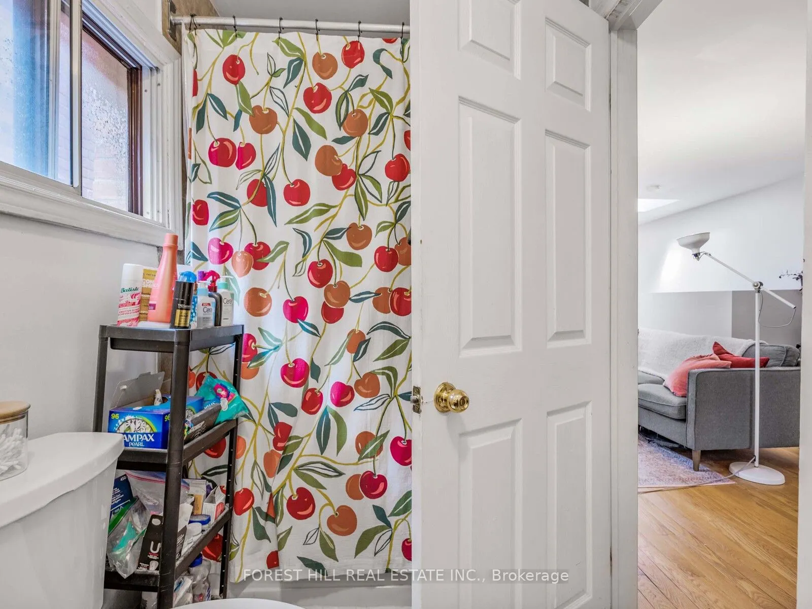 654 Euclid Avenue, #3