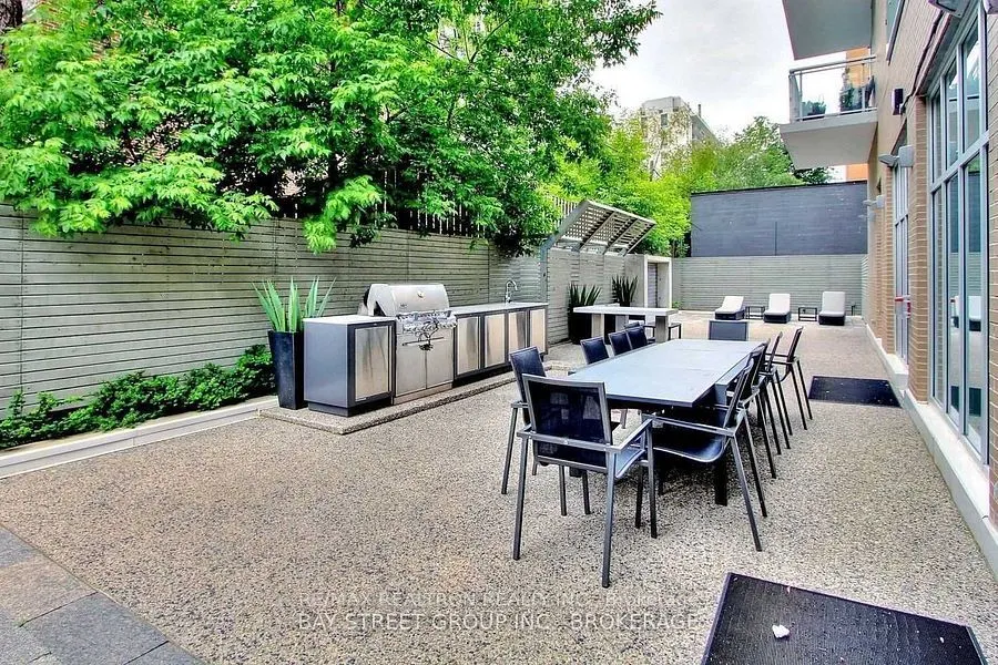 68 Merton Street, #1306