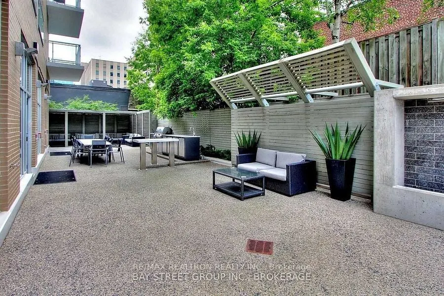 68 Merton Street, #1306