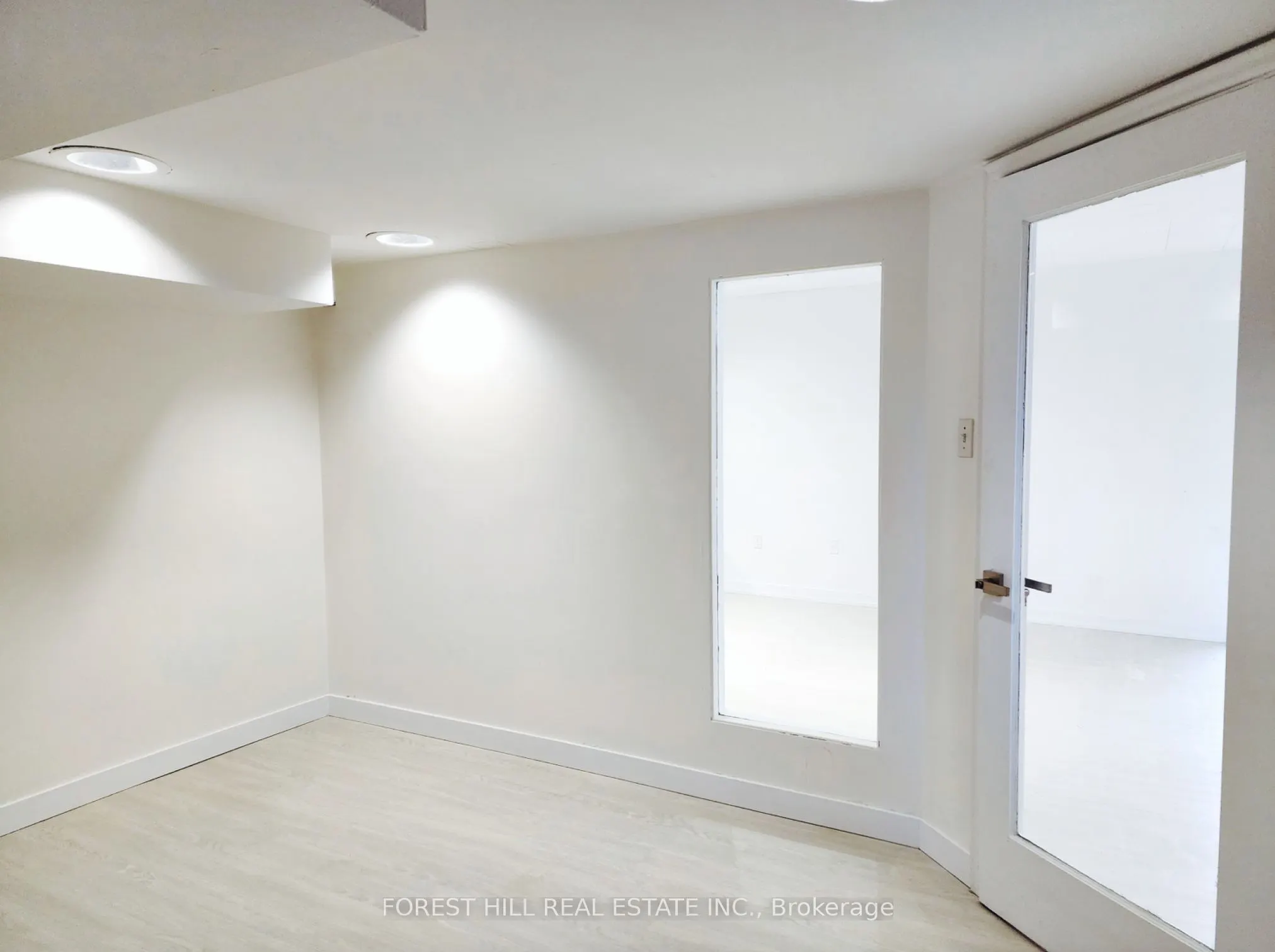 226 Bathurst Street, #200