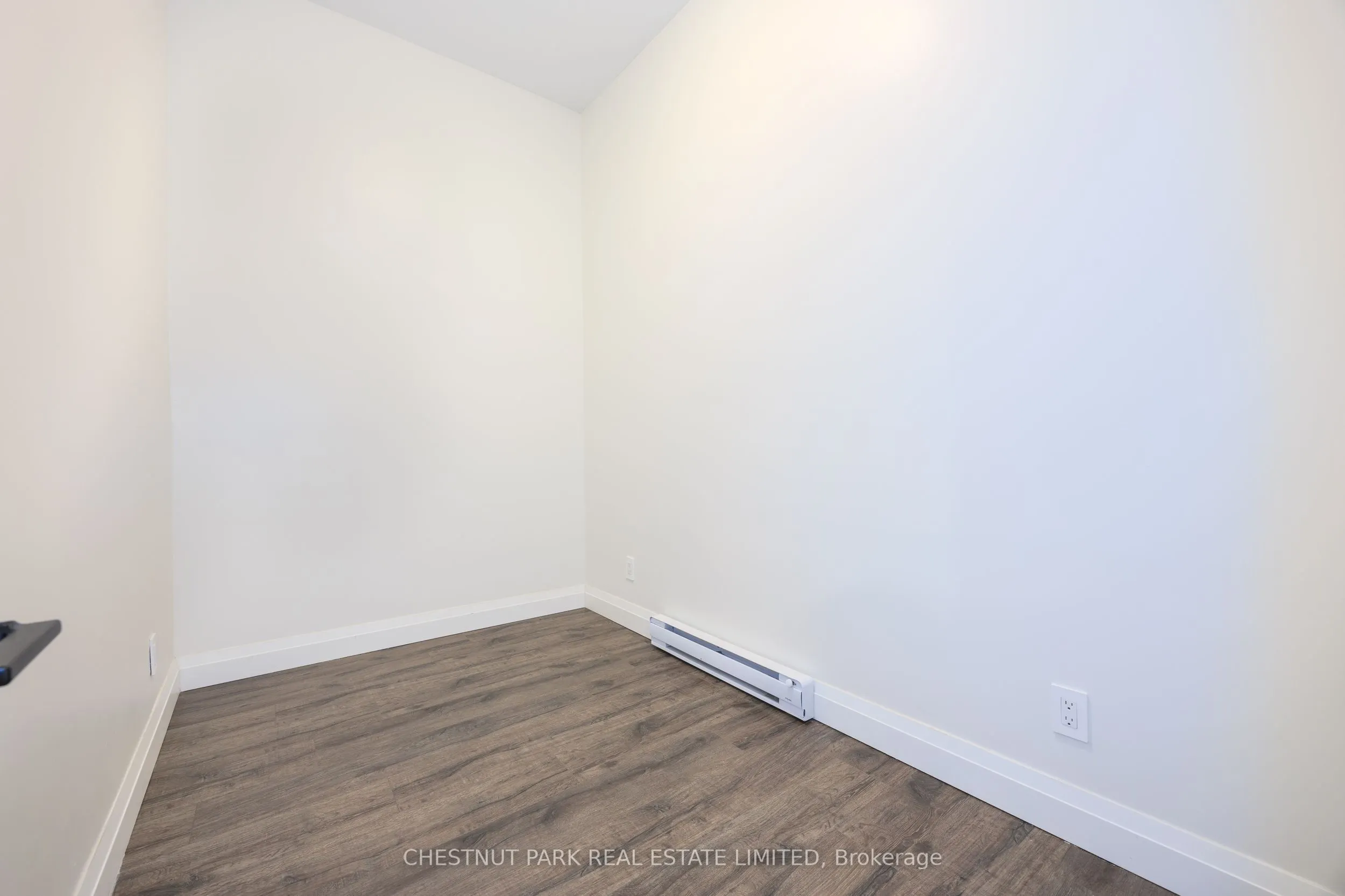 414 Spadina Avenue, #2