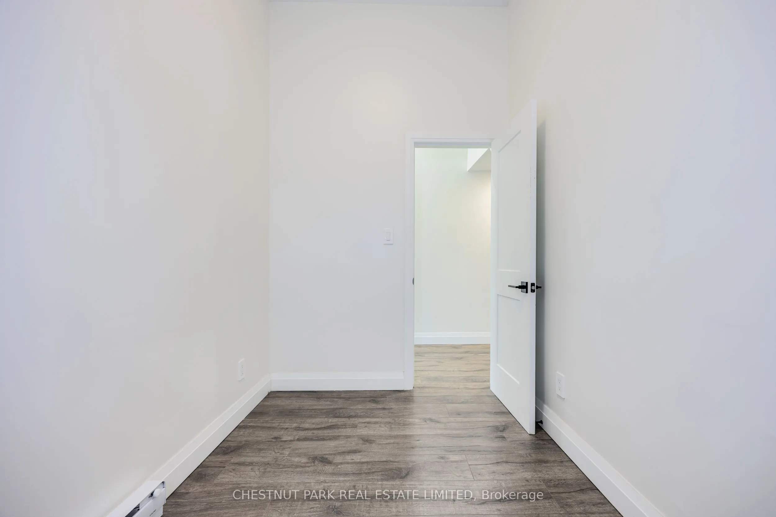 414 Spadina Avenue, #2