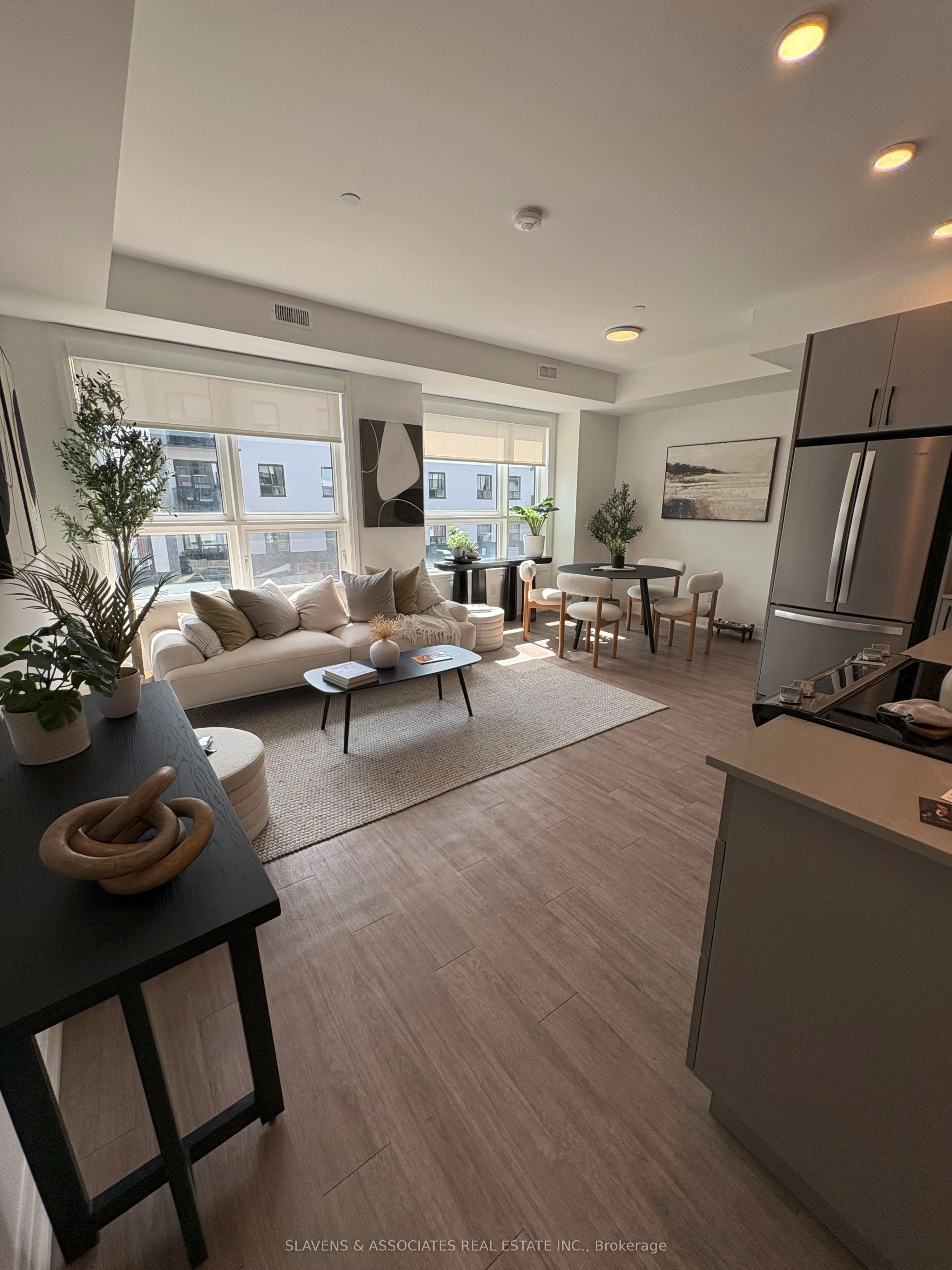 15 Brenthall Avenue, #18