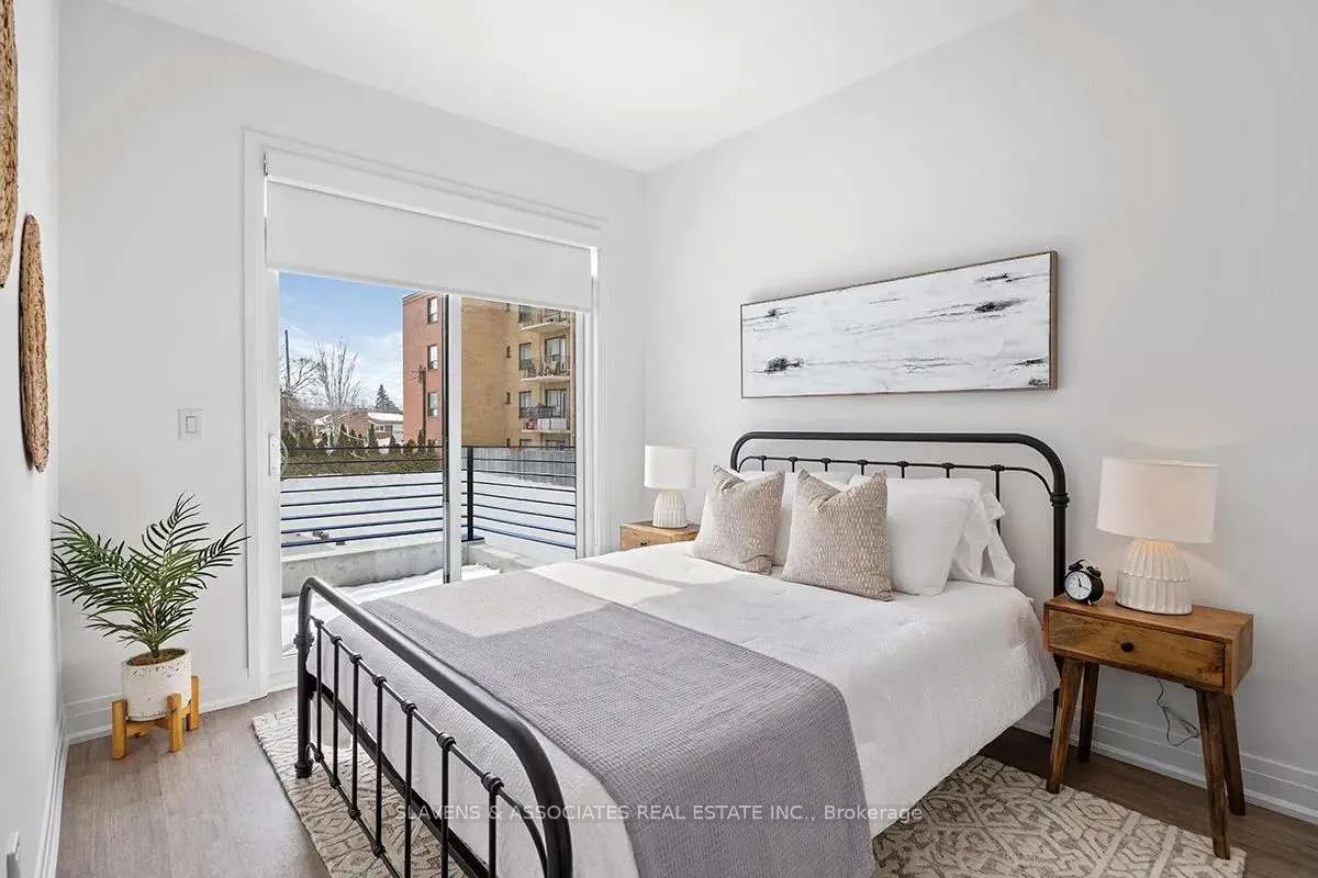 15 Brenthall Avenue, #23
