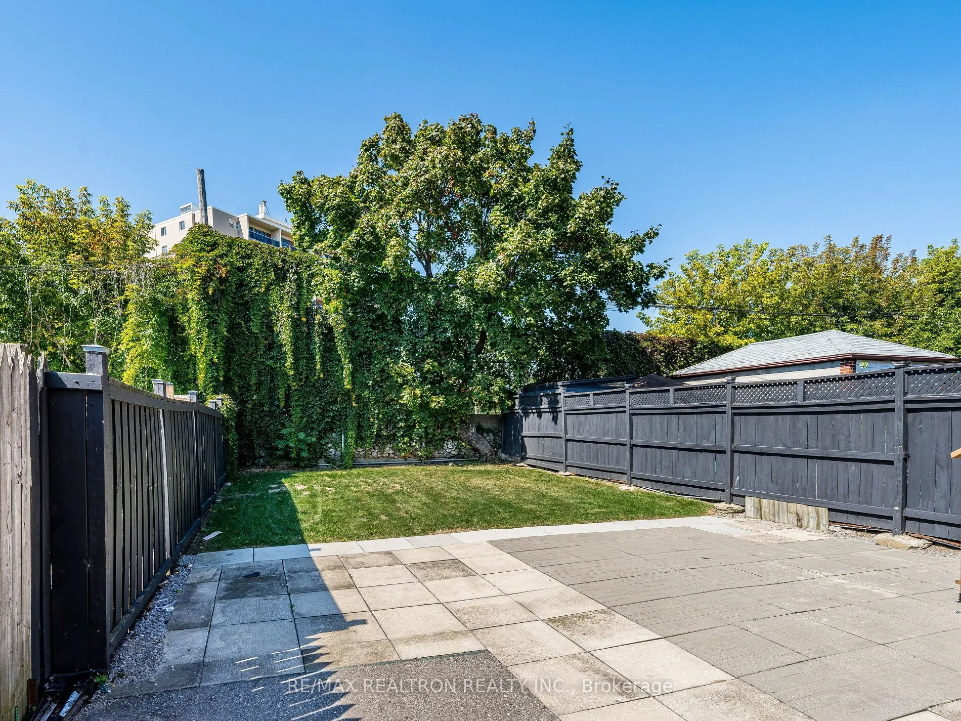 6 Greyton Crescent