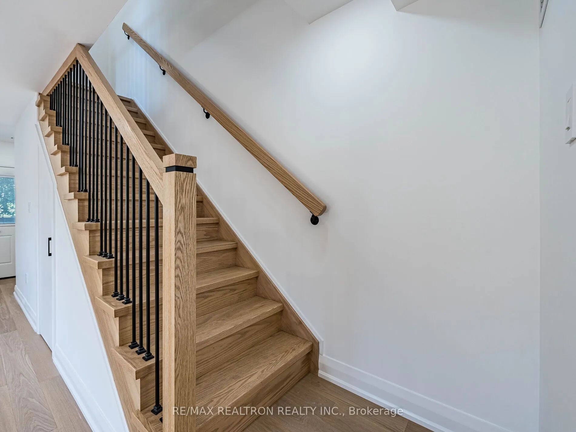 6 Greyton Crescent