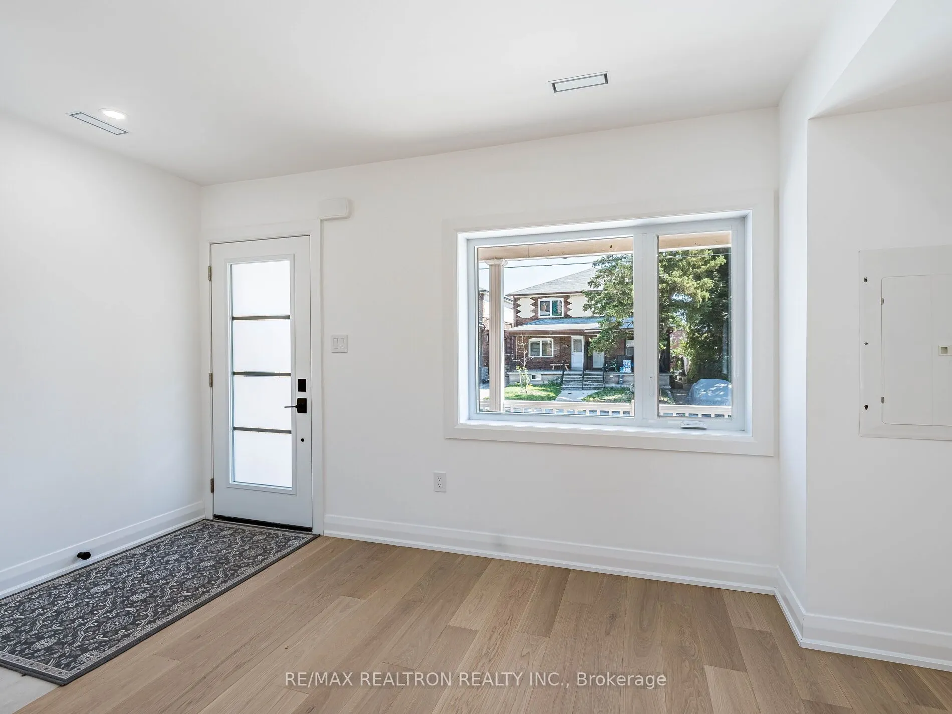 6 Greyton Crescent