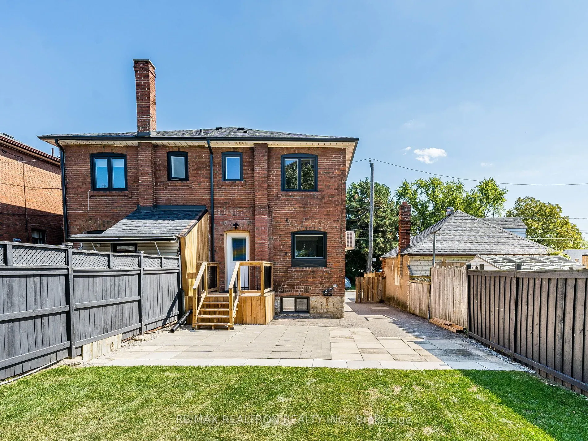 6 Greyton Crescent