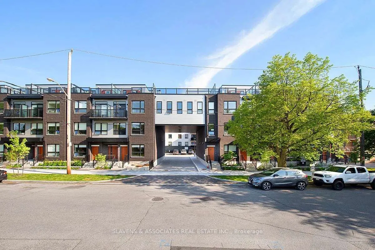 15 Brenthall Avenue, #25