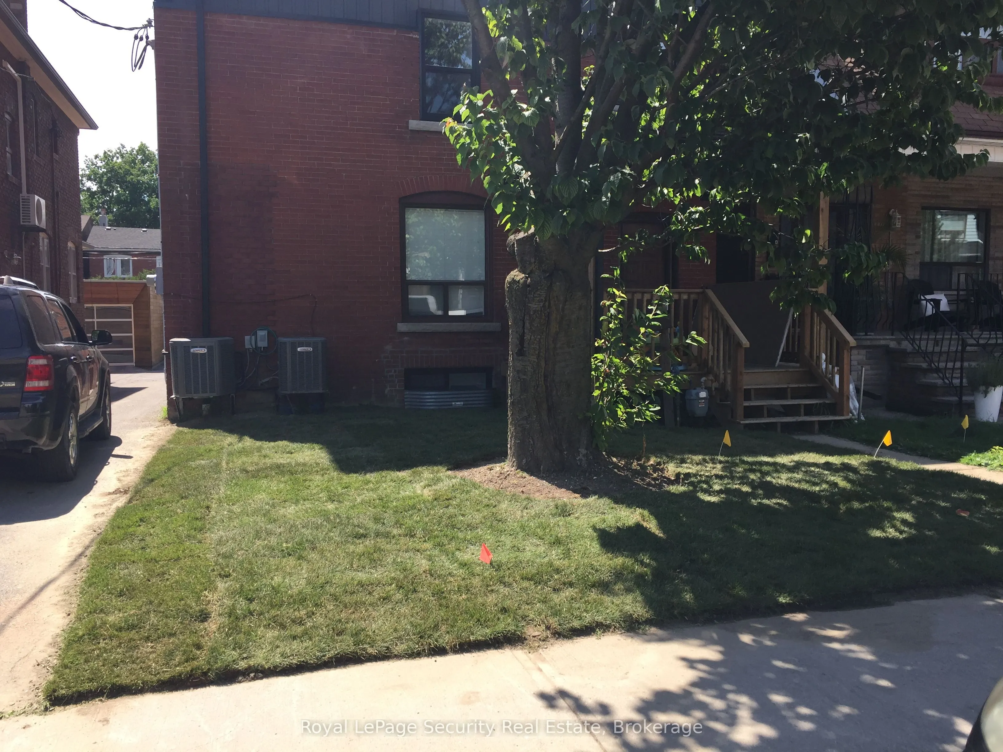 226 Lauder Avenue