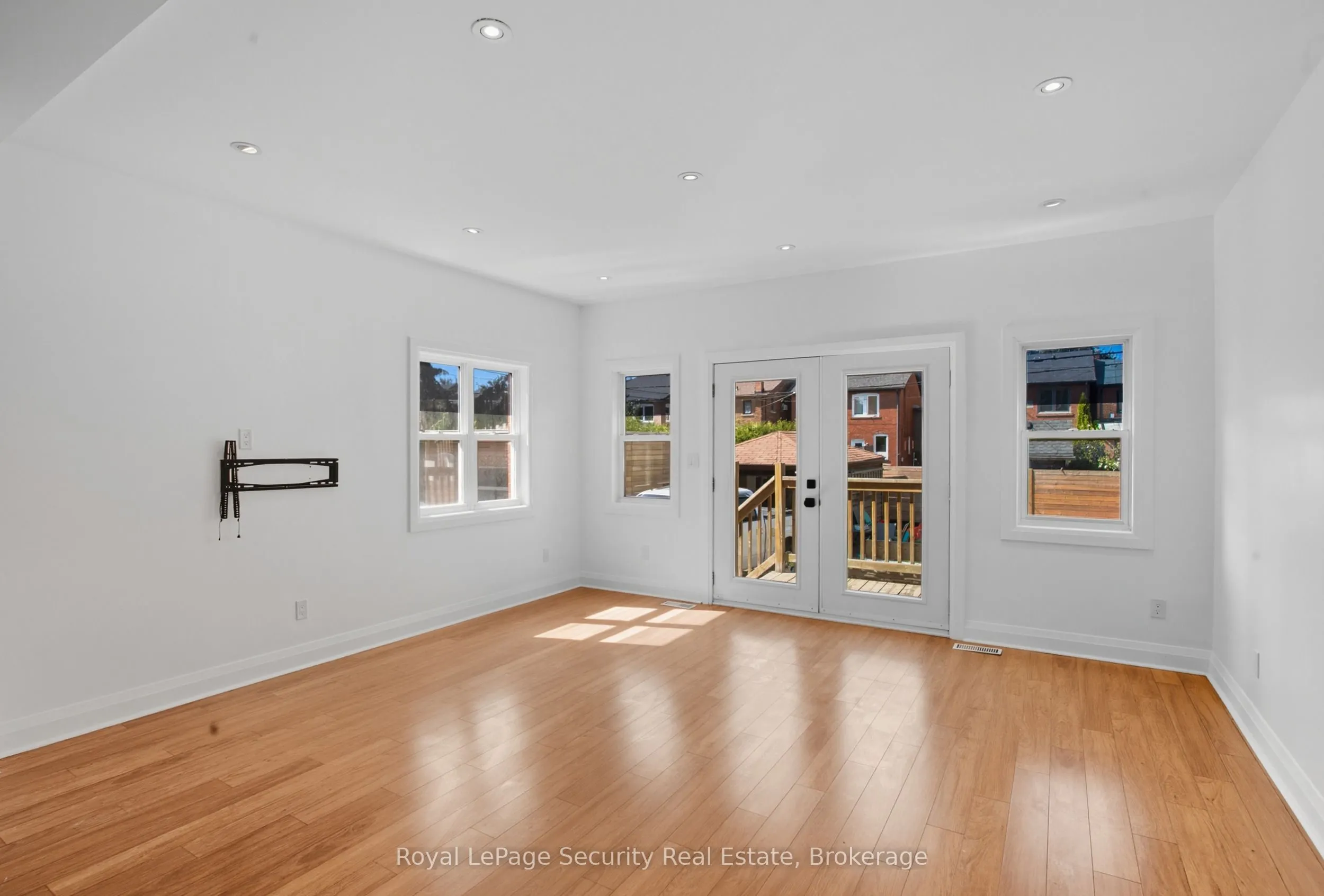 226 Lauder Avenue
