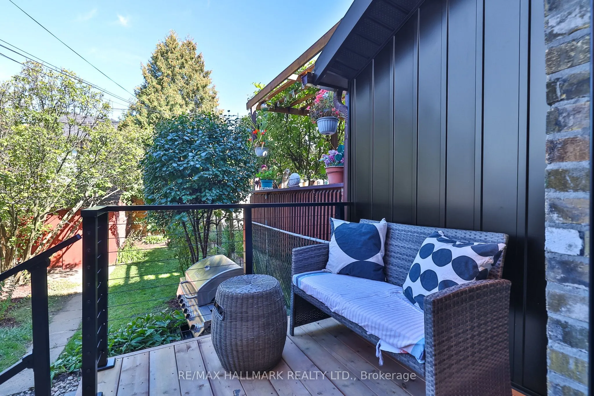 281 Atlas Avenue