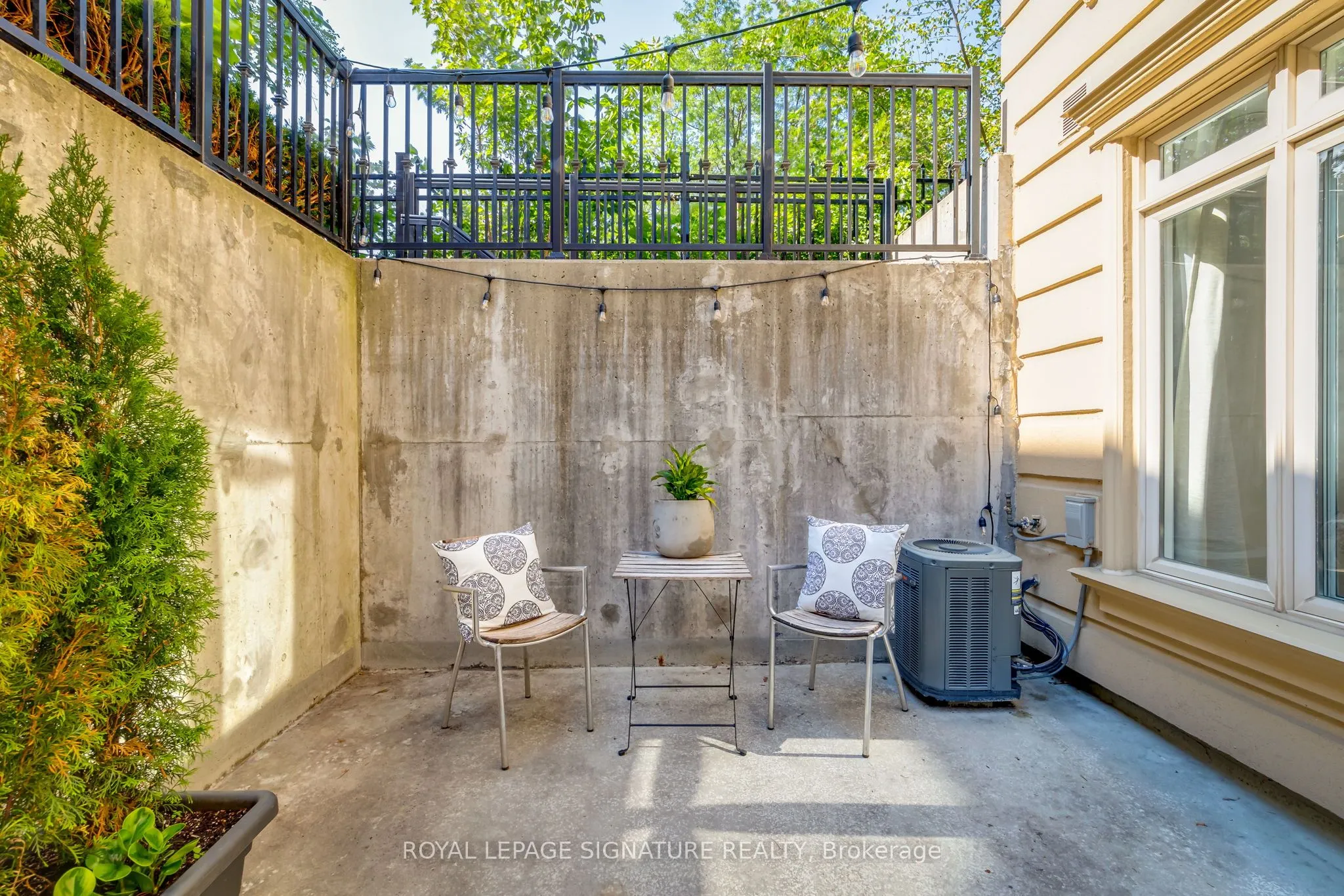 78 Carr Street, #39