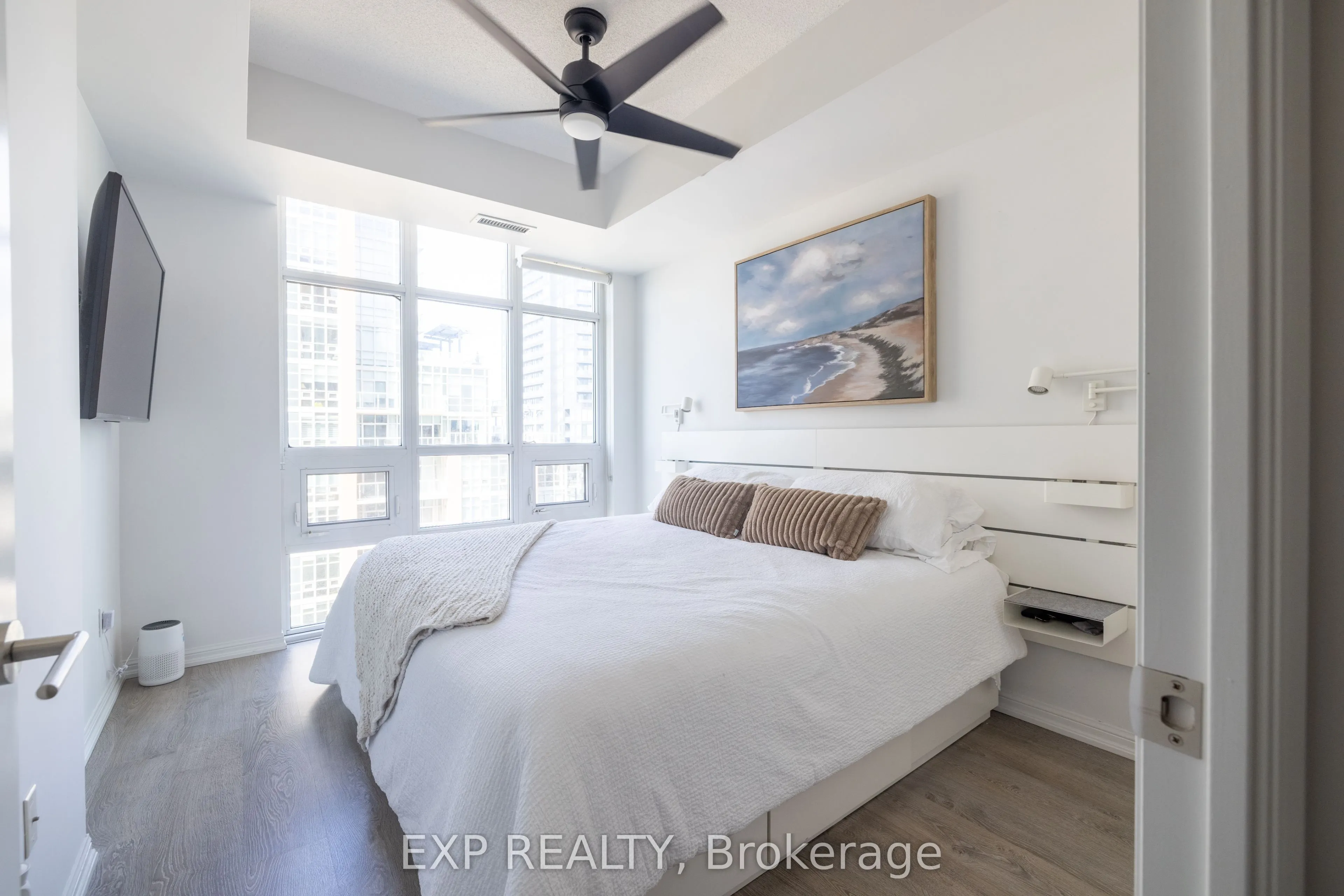 75 East Liberty Street, #1810