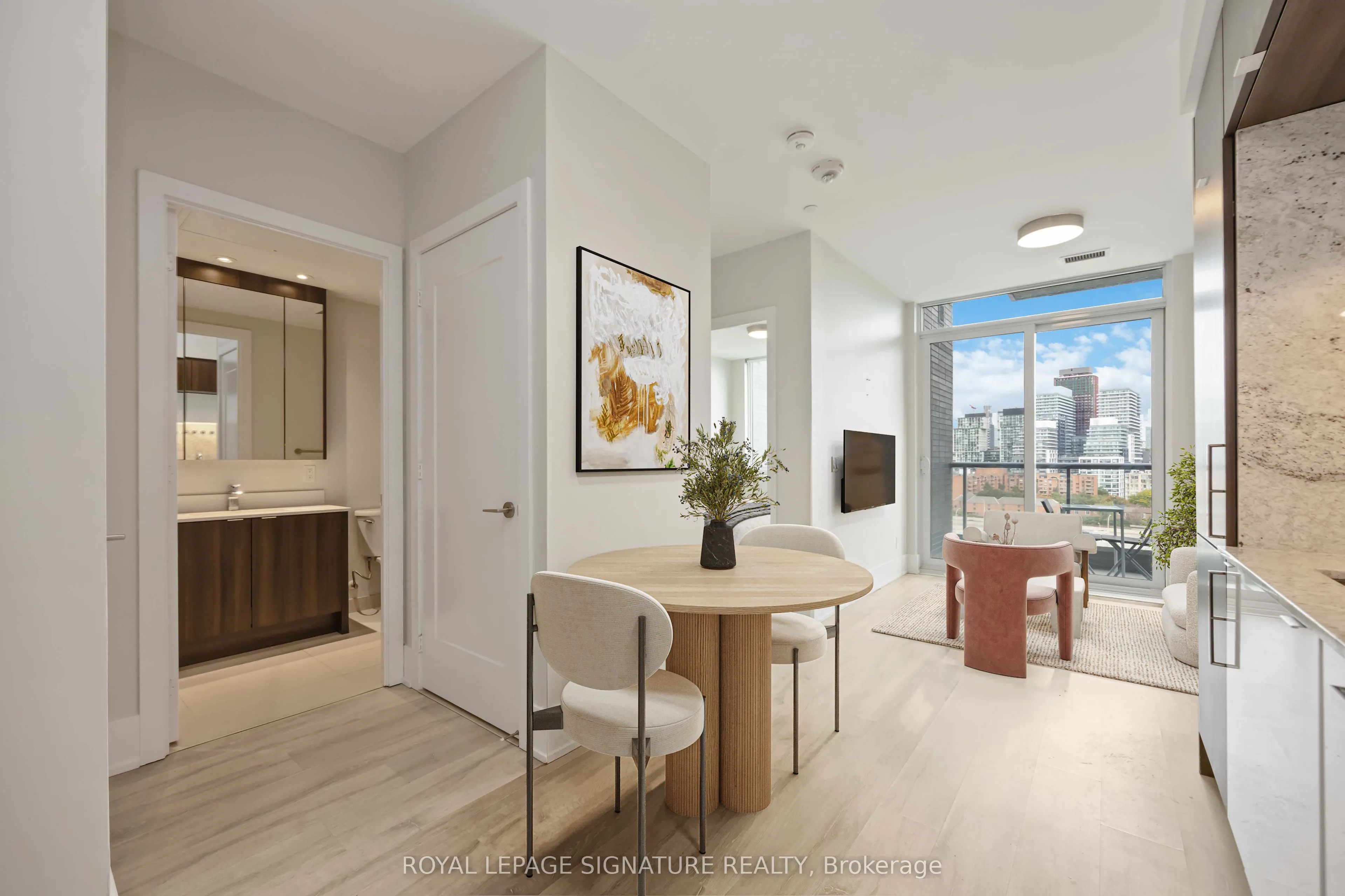 1 Edgewater Drive, #G PH 29