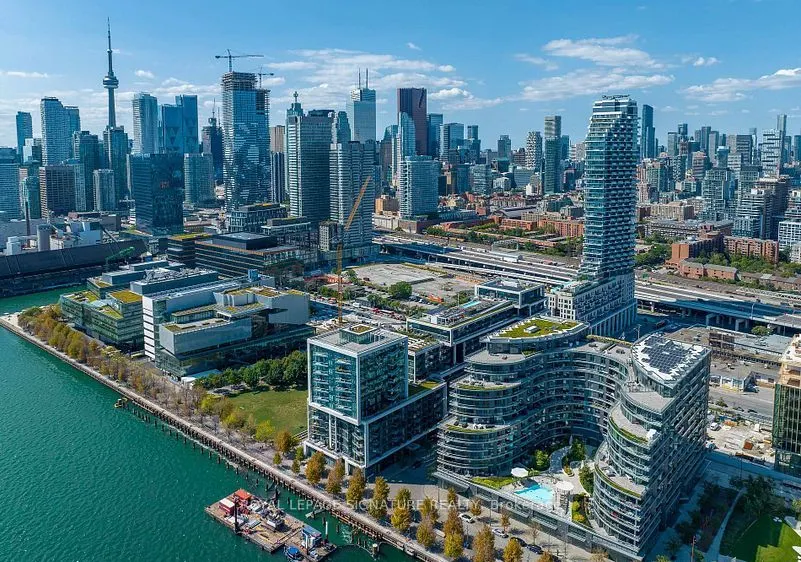 1 Edgewater Drive, #G PH 29